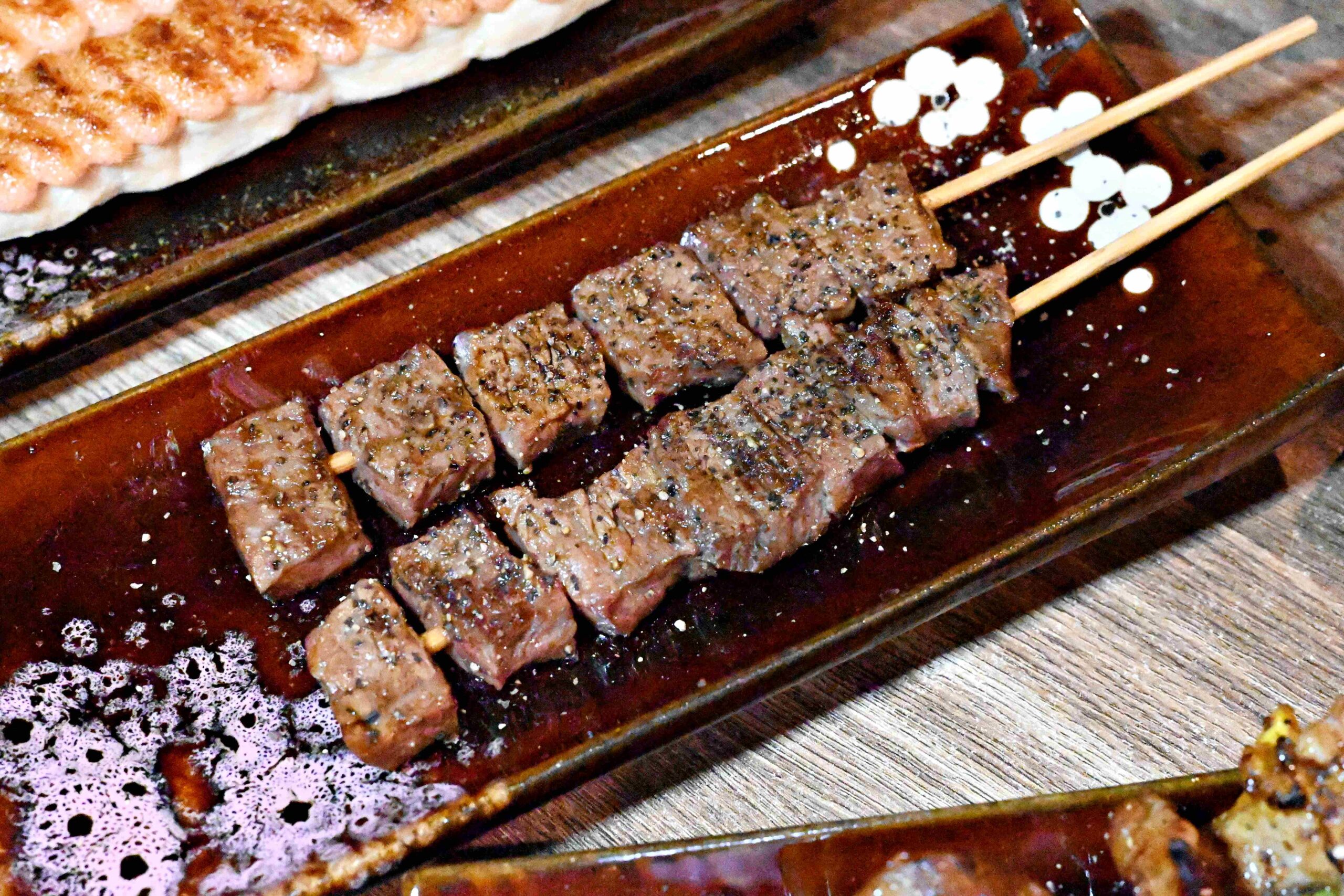【永和美食】老串角居酒屋永和店,超人氣深夜食堂串燒宵夜,隨便點都好吃(菜單) @趙先生吃飯 【永和美食】老串角居酒屋永和店,超人氣深夜食堂串燒宵夜,隨便點都好吃(菜單) @趙先生吃飯