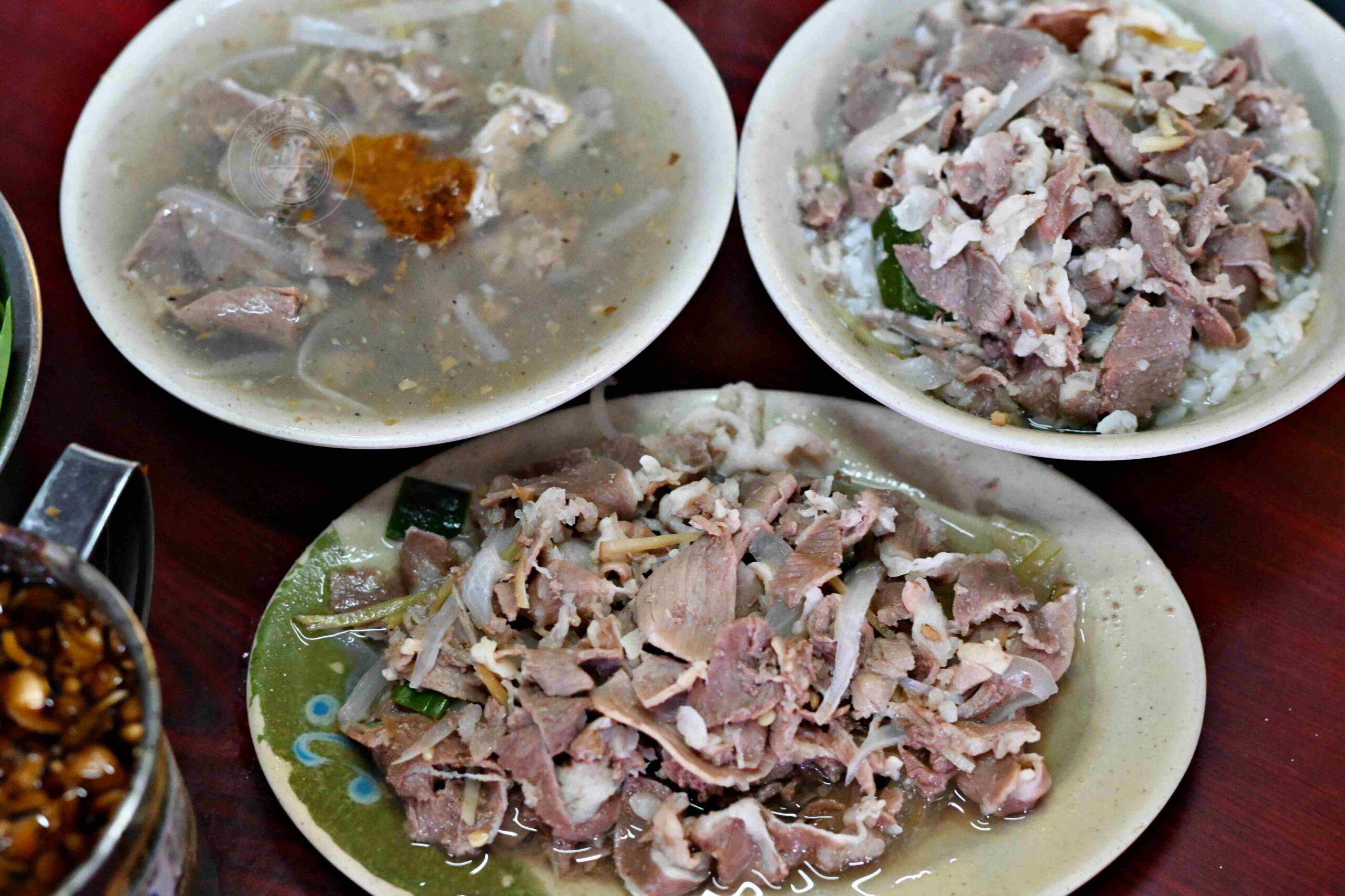 【古亭美食】阿榮羊肉飯,九層塔蒜頭醬油加到爽的在地私藏推薦(菜單) @趙先生吃飯 【古亭美食】阿榮羊肉飯,九層塔蒜頭醬油加到爽的在地私藏推薦(菜單) @趙先生吃飯