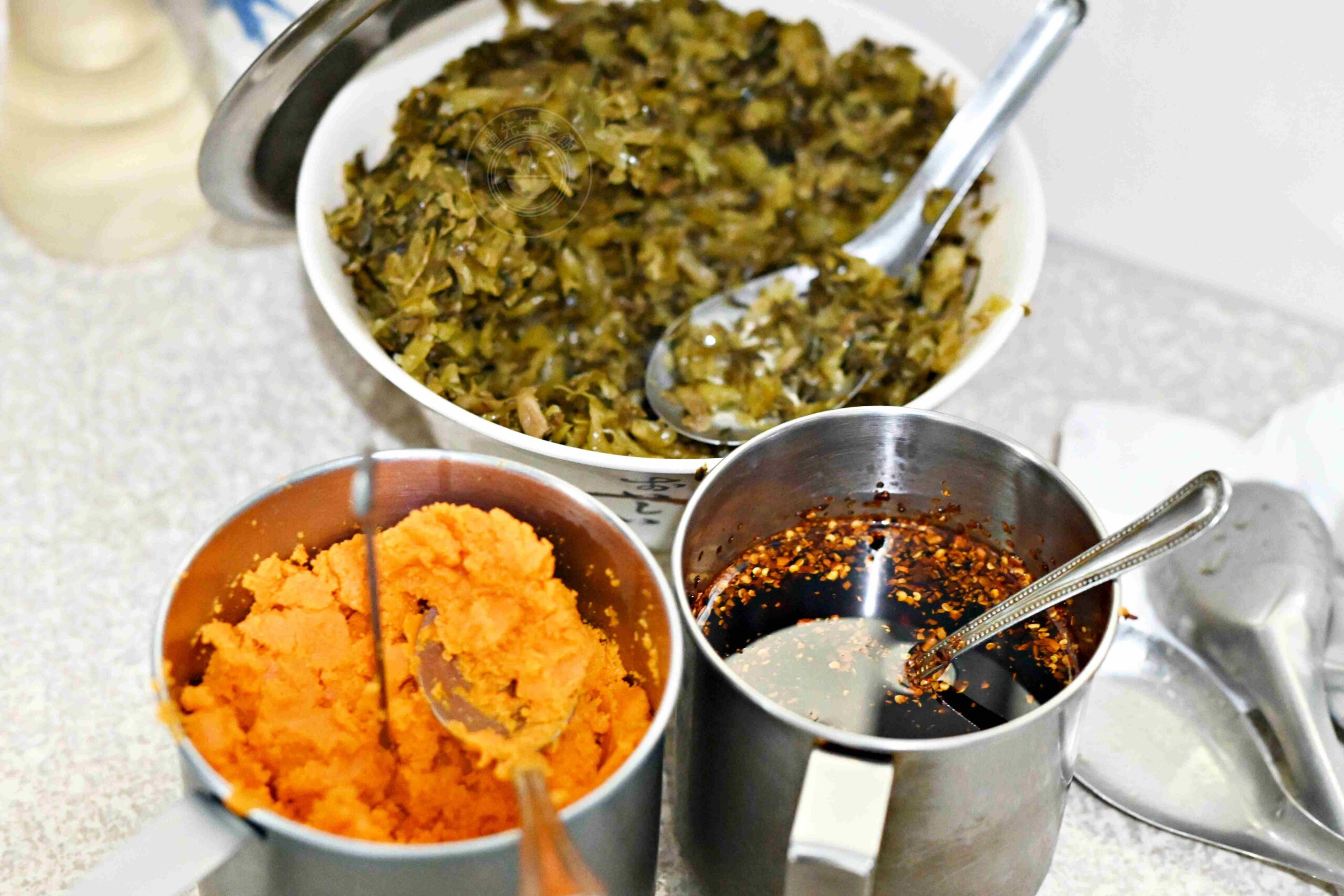 【古亭美食】林記牛肉麵，五百碗認證，巷弄內超強排隊名店，推薦牛肉麵、麻醬麵加蛋包(菜單) @趙先生吃飯