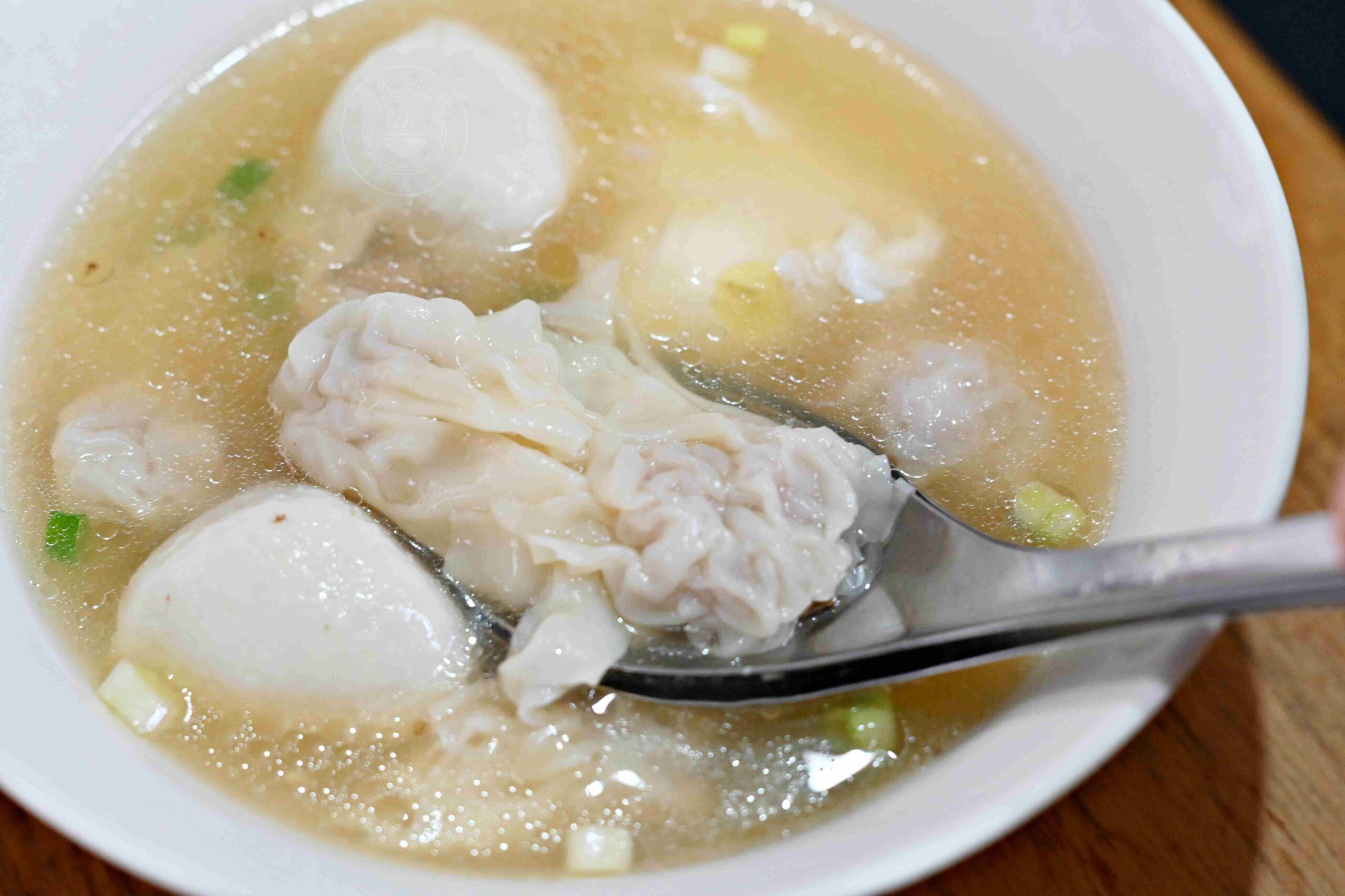 【古亭美食】金華麵店，40年老字號巷弄隱藏版超高CP值老味道推薦炸醬麵(菜單) @趙先生吃飯