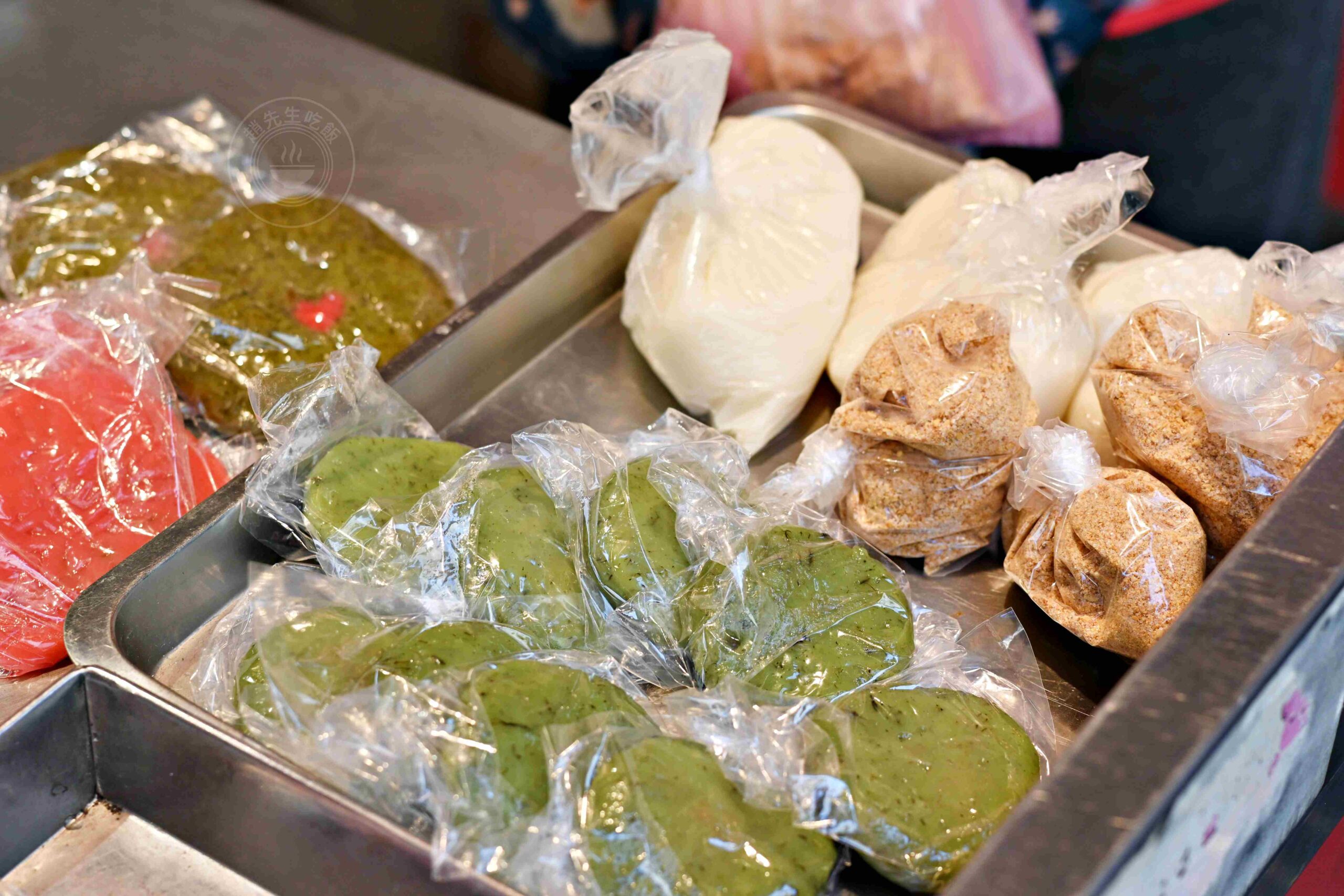 【新莊美食】月華油飯，四十年老攤，色香味俱全，油飯節第二名推薦(菜單) @趙先生吃飯