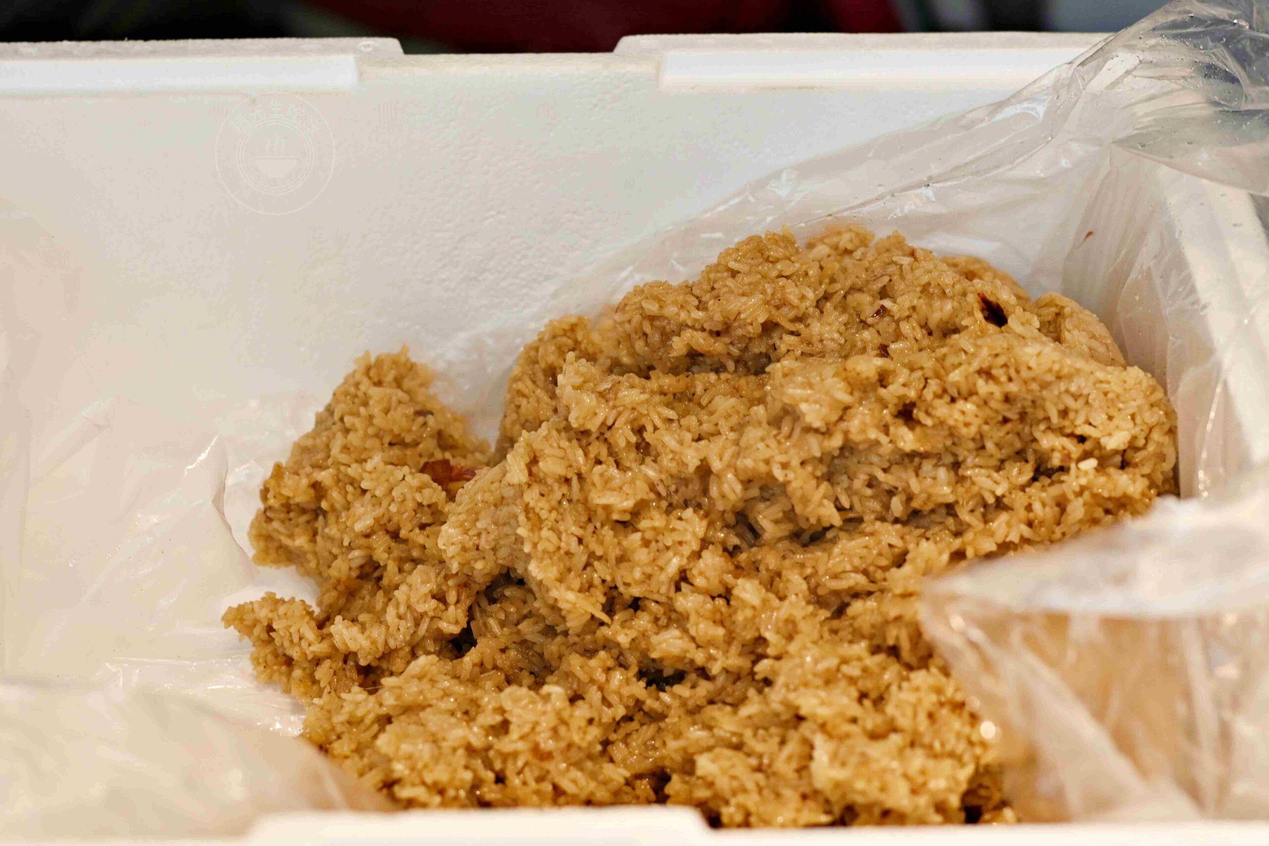 【新莊美食】月華油飯，四十年老攤，色香味俱全，油飯節第二名推薦(菜單) @趙先生吃飯