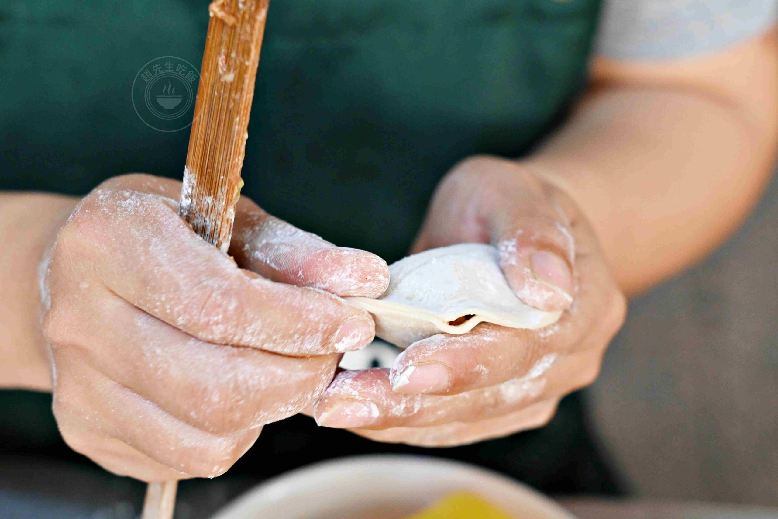 【新莊美食】川豫手工餃子河南燒餅，純手工現烤外酥內軟Ｑ推薦紫薯燒餅芝麻糖餅(菜單) @趙先生吃飯