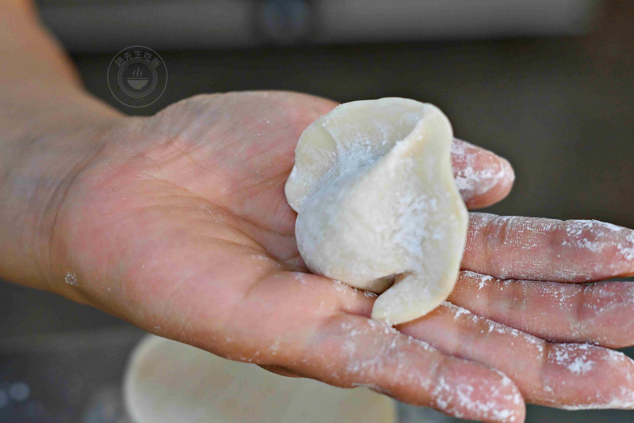 【新莊美食】川豫手工餃子河南燒餅，純手工現烤外酥內軟Ｑ推薦紫薯燒餅芝麻糖餅(菜單) @趙先生吃飯