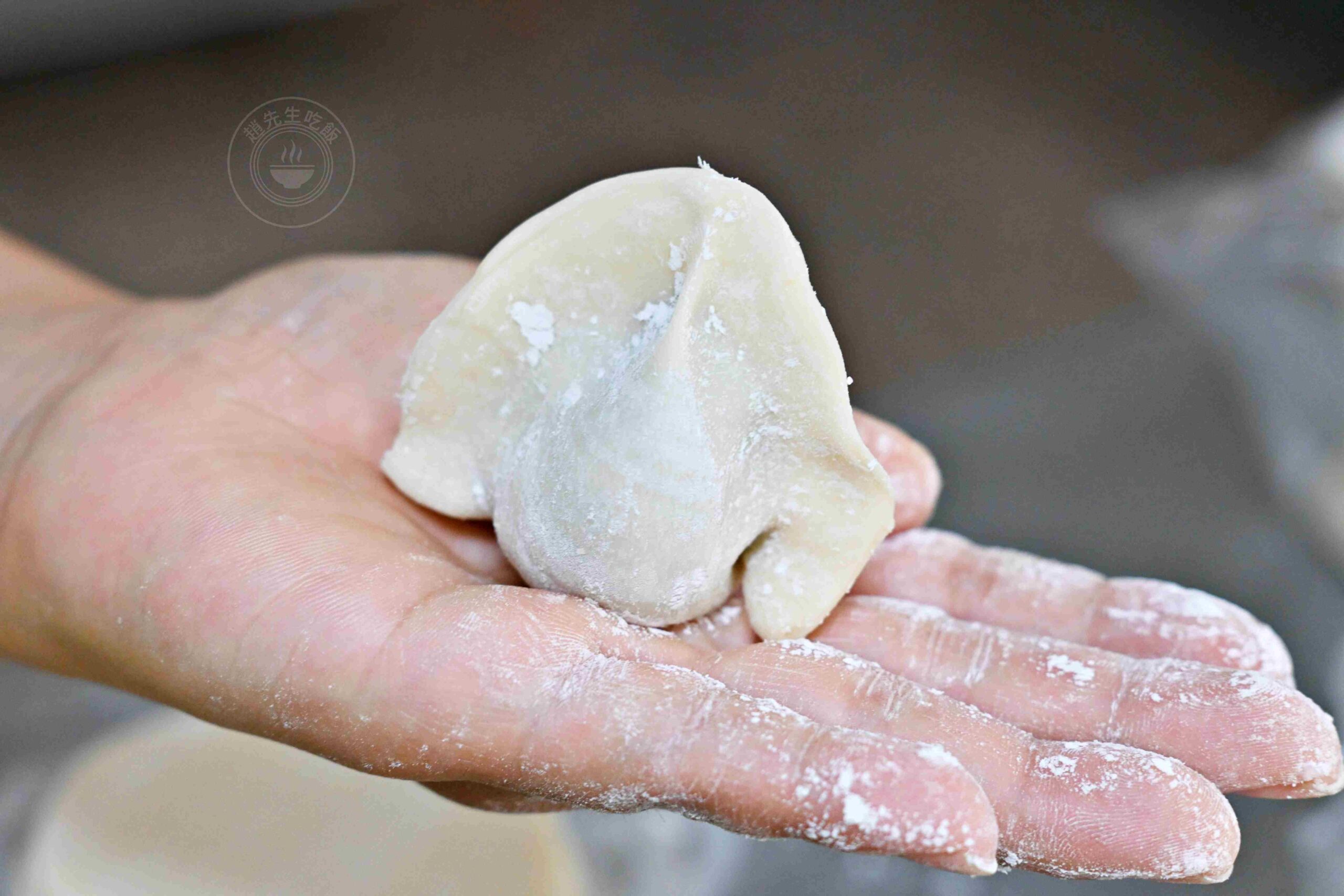 【新莊美食】川豫手工餃子河南燒餅，純手工現烤外酥內軟Ｑ推薦紫薯燒餅芝麻糖餅(菜單) @趙先生吃飯