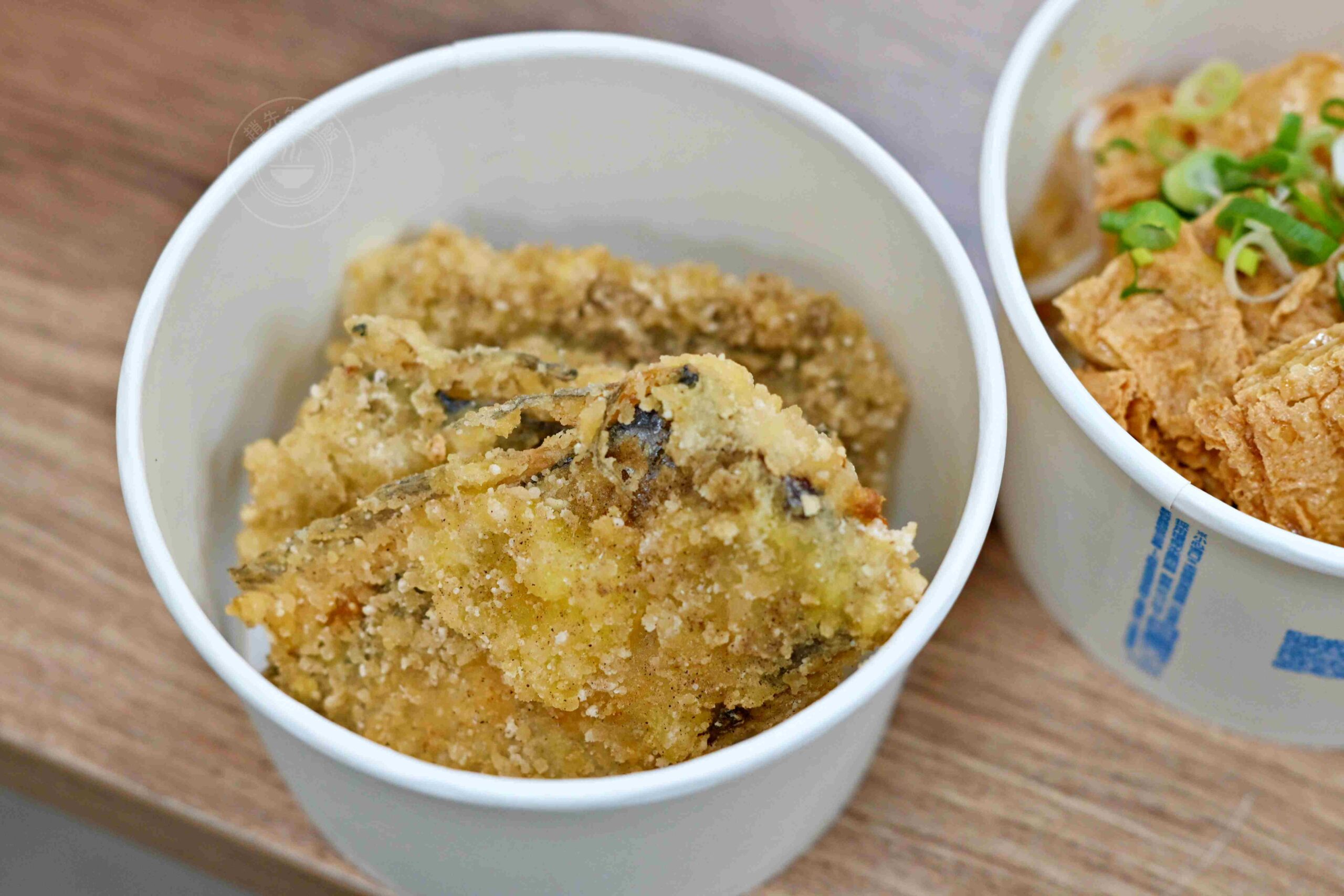 【萬里美食】漁聞樂小卷米粉，99元有8隻小卷米粉湯、滷肉飯超強吃到飽(菜單) @趙先生吃飯