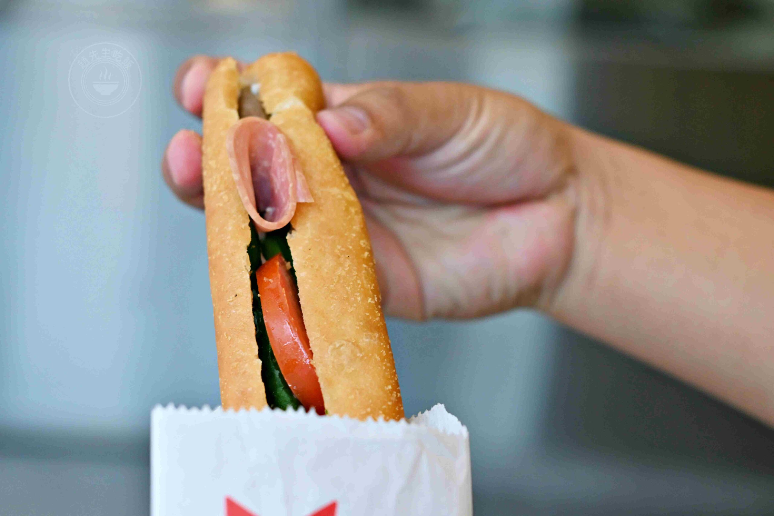 【基隆美食】九如營養三明治，20年人氣排隊現炸麵包，超高CP值必吃推薦(菜單) @趙先生吃飯