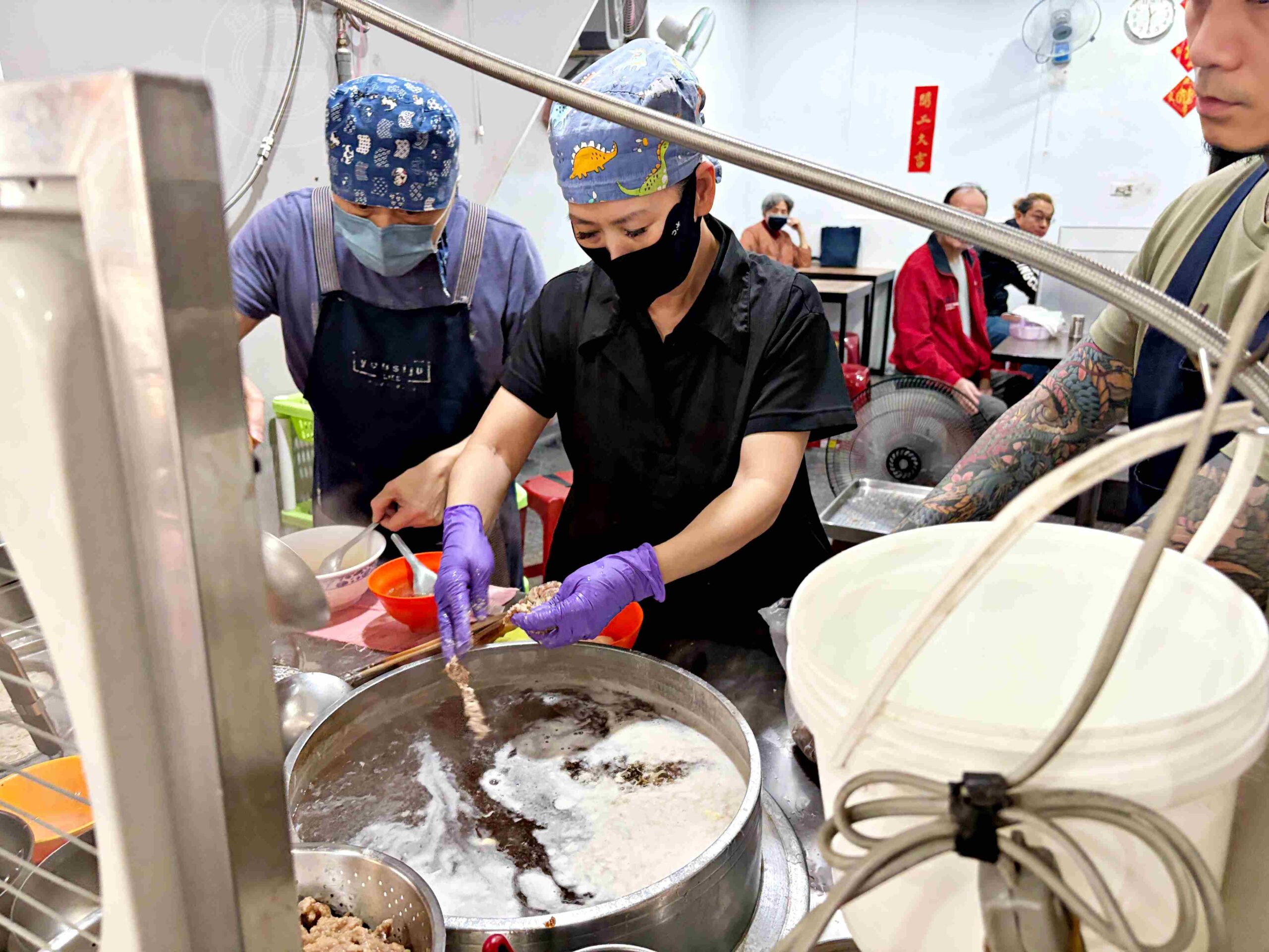 【板橋美食】王家小吃(乾麵 肉羹),在地人私藏無招牌便宜小吃推薦(菜單) @趙先生吃飯 【板橋美食】王家小吃(乾麵 肉羹),在地人私藏無招牌便宜小吃推薦(菜單) @趙先生吃飯
