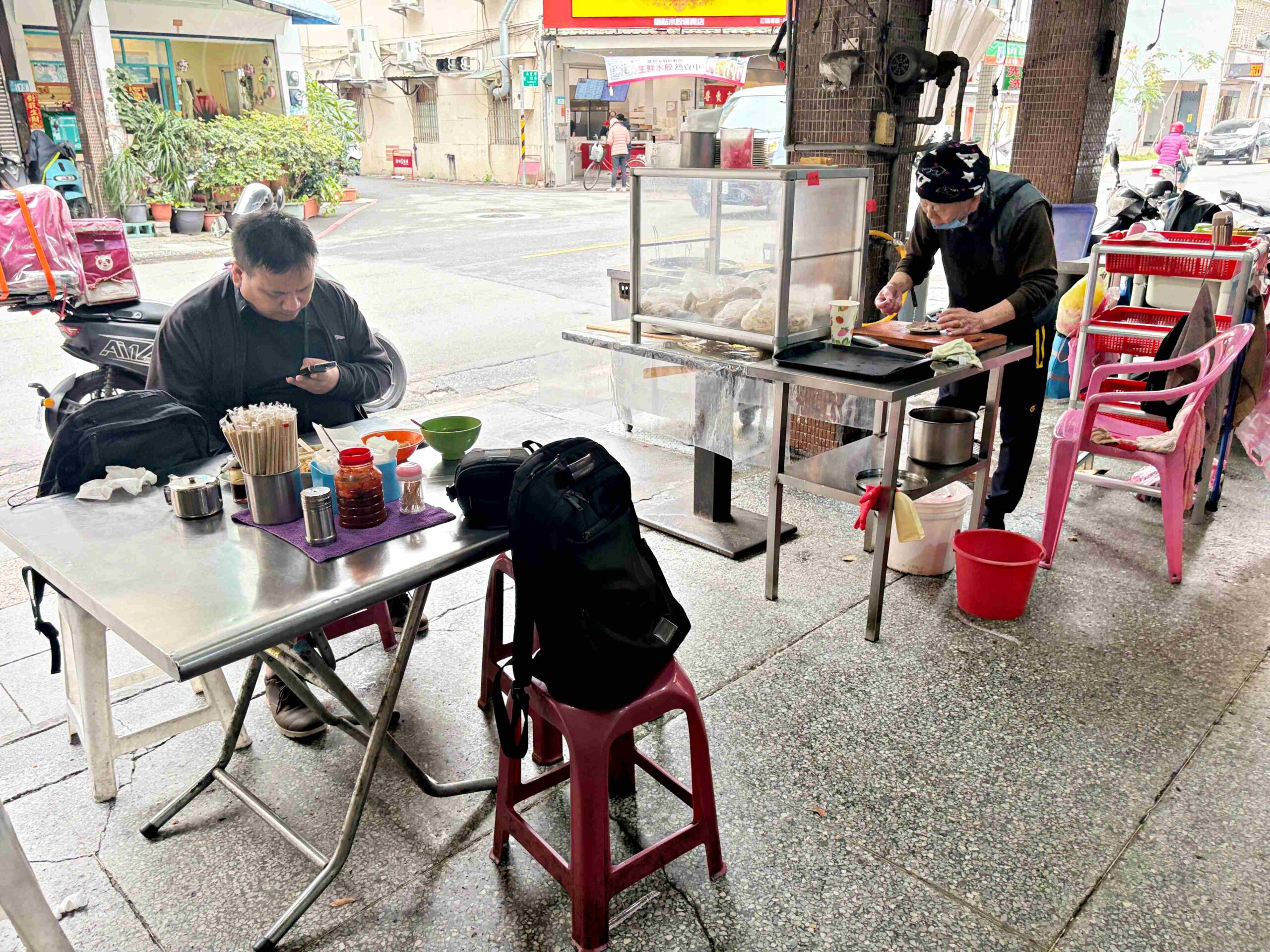 【板橋美食】王家小吃(乾麵 肉羹),在地人私藏無招牌便宜小吃推薦(菜單) @趙先生吃飯 【板橋美食】王家小吃(乾麵 肉羹),在地人私藏無招牌便宜小吃推薦(菜單) @趙先生吃飯