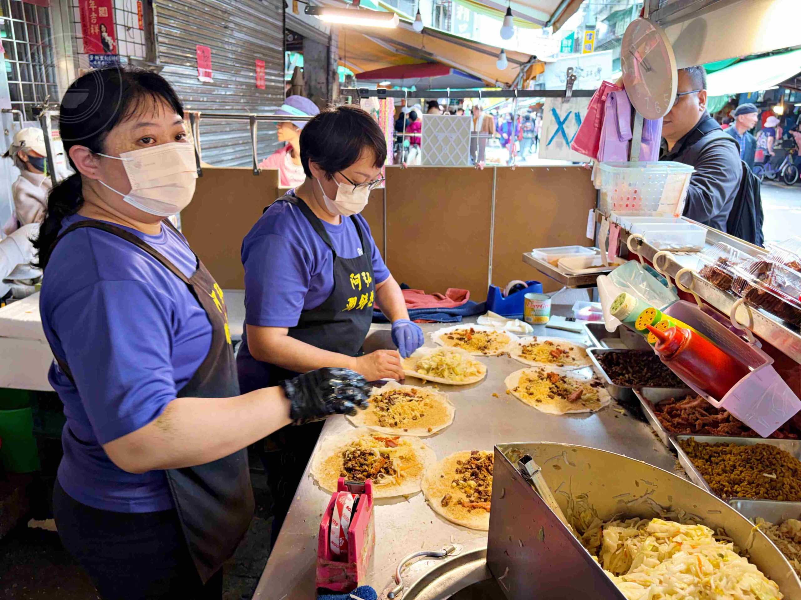 【信義區美食】阿弘潤餅,爆量青菜跟肉,全台網路票選第一冠軍小吃推薦必吃(菜單) @趙先生吃飯 【信義區美食】阿弘潤餅,爆量青菜跟肉,全台網路票選第一冠軍小吃推薦必吃(菜單) @趙先生吃飯