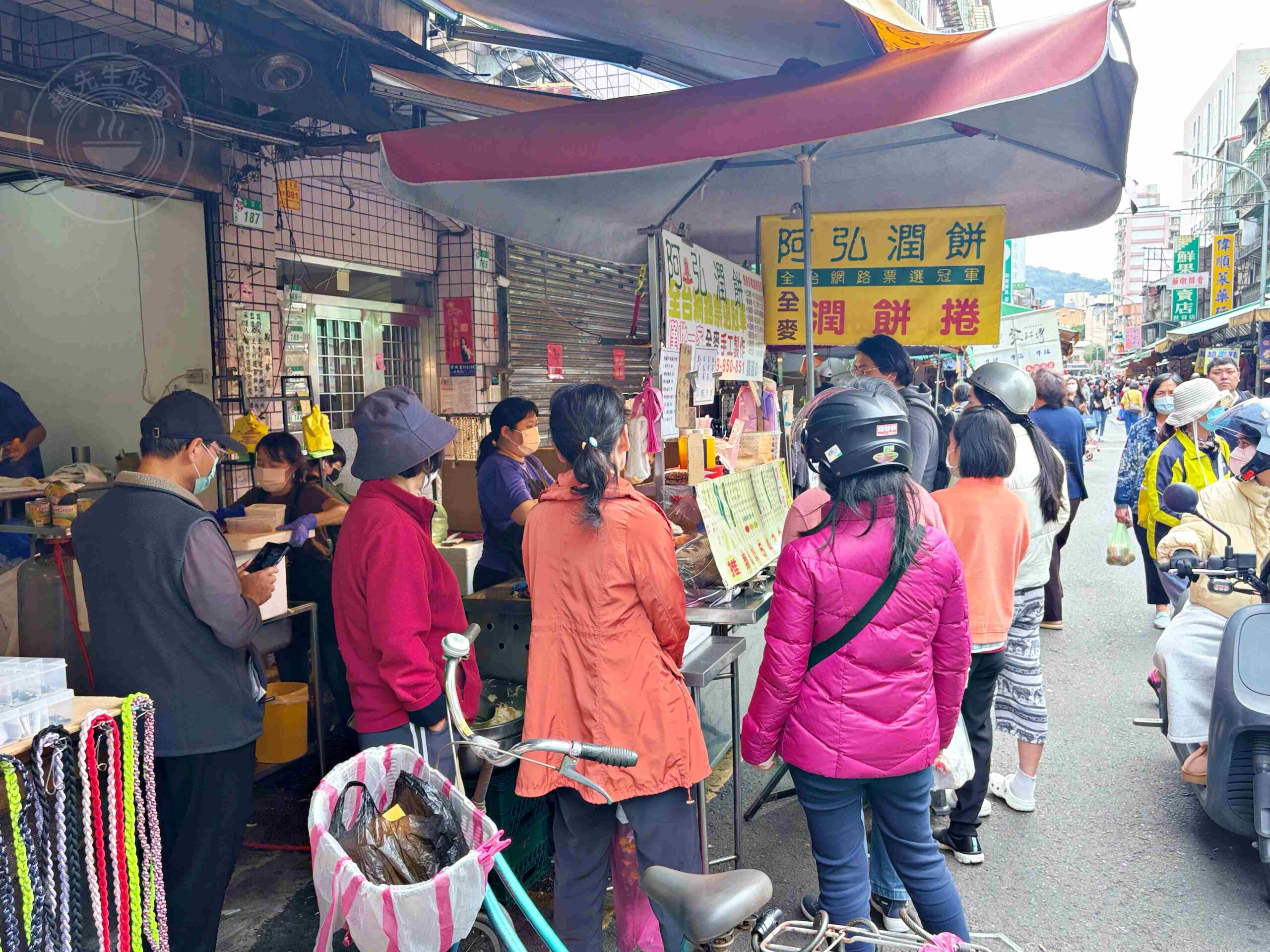 【信義區美食】阿弘潤餅,爆量青菜跟肉,全台網路票選第一冠軍小吃推薦必吃(菜單) @趙先生吃飯 【信義區美食】阿弘潤餅,爆量青菜跟肉,全台網路票選第一冠軍小吃推薦必吃(菜單) @趙先生吃飯