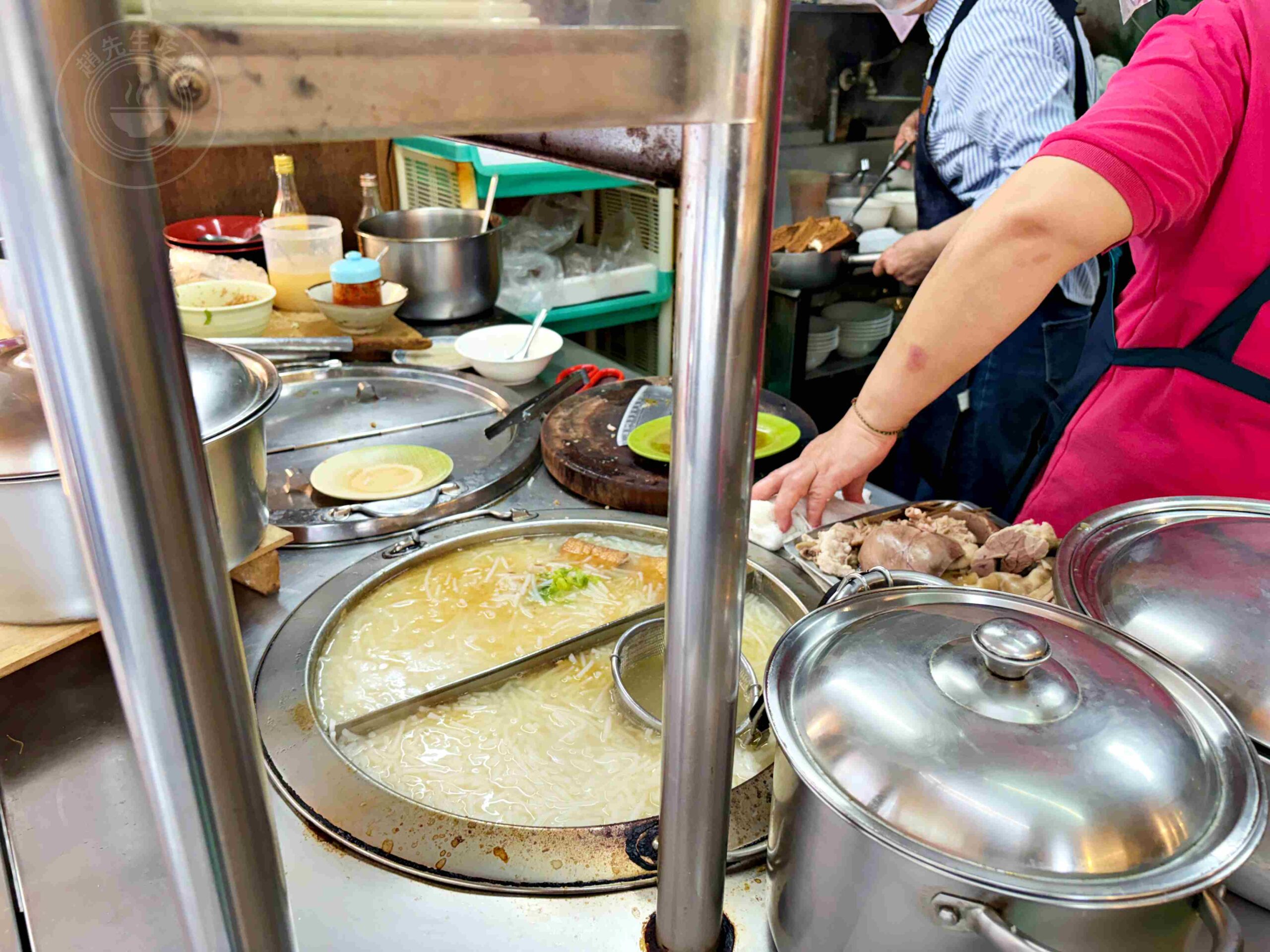 【信義區美食】阿月米粉湯-吳興商圈，隱藏在傳統市場的在地米粉湯早午餐(推薦) @趙先生吃飯