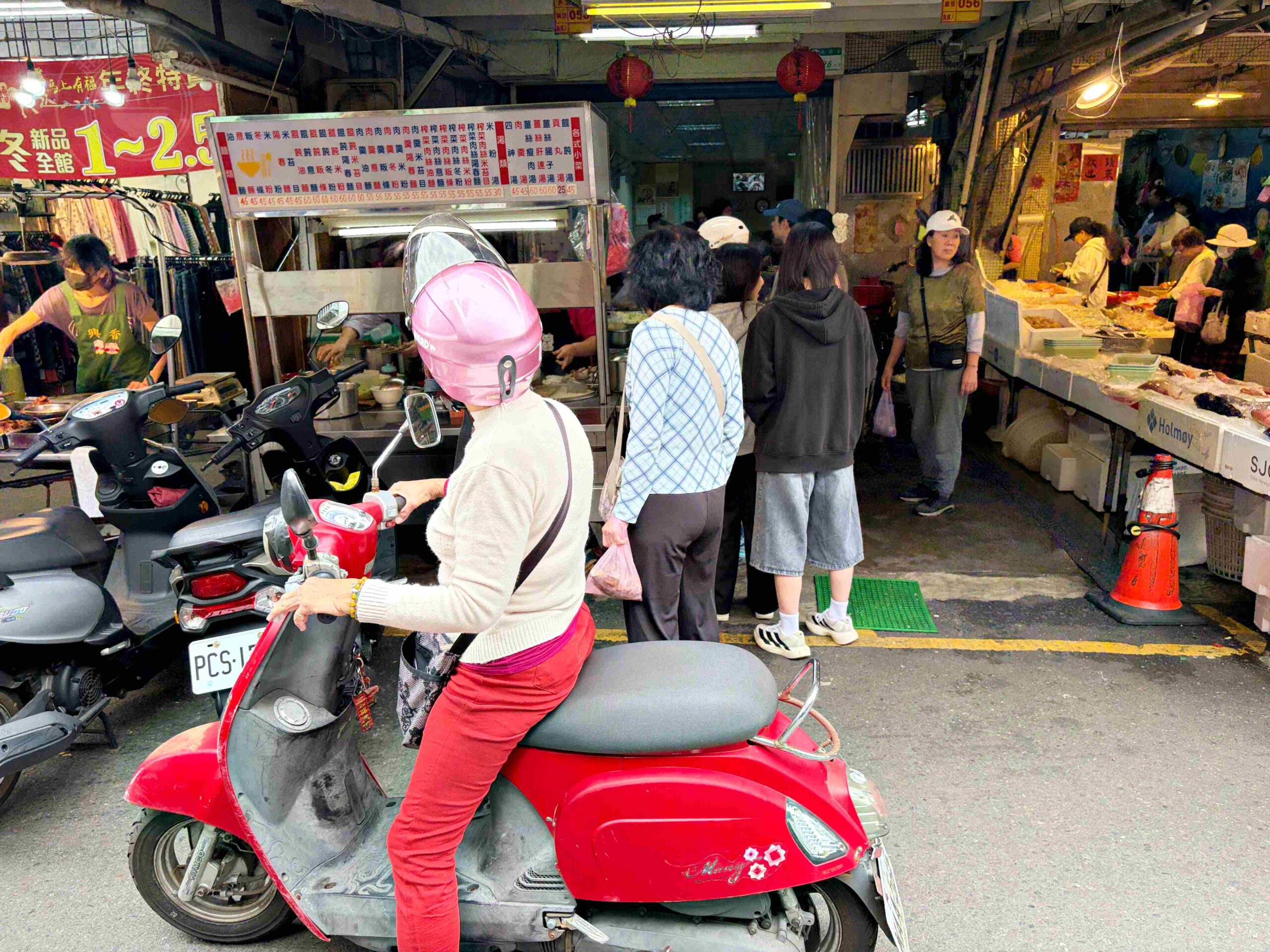 【信義區美食】阿月米粉湯-吳興商圈，隱藏在傳統市場的在地米粉湯早午餐(推薦) @趙先生吃飯