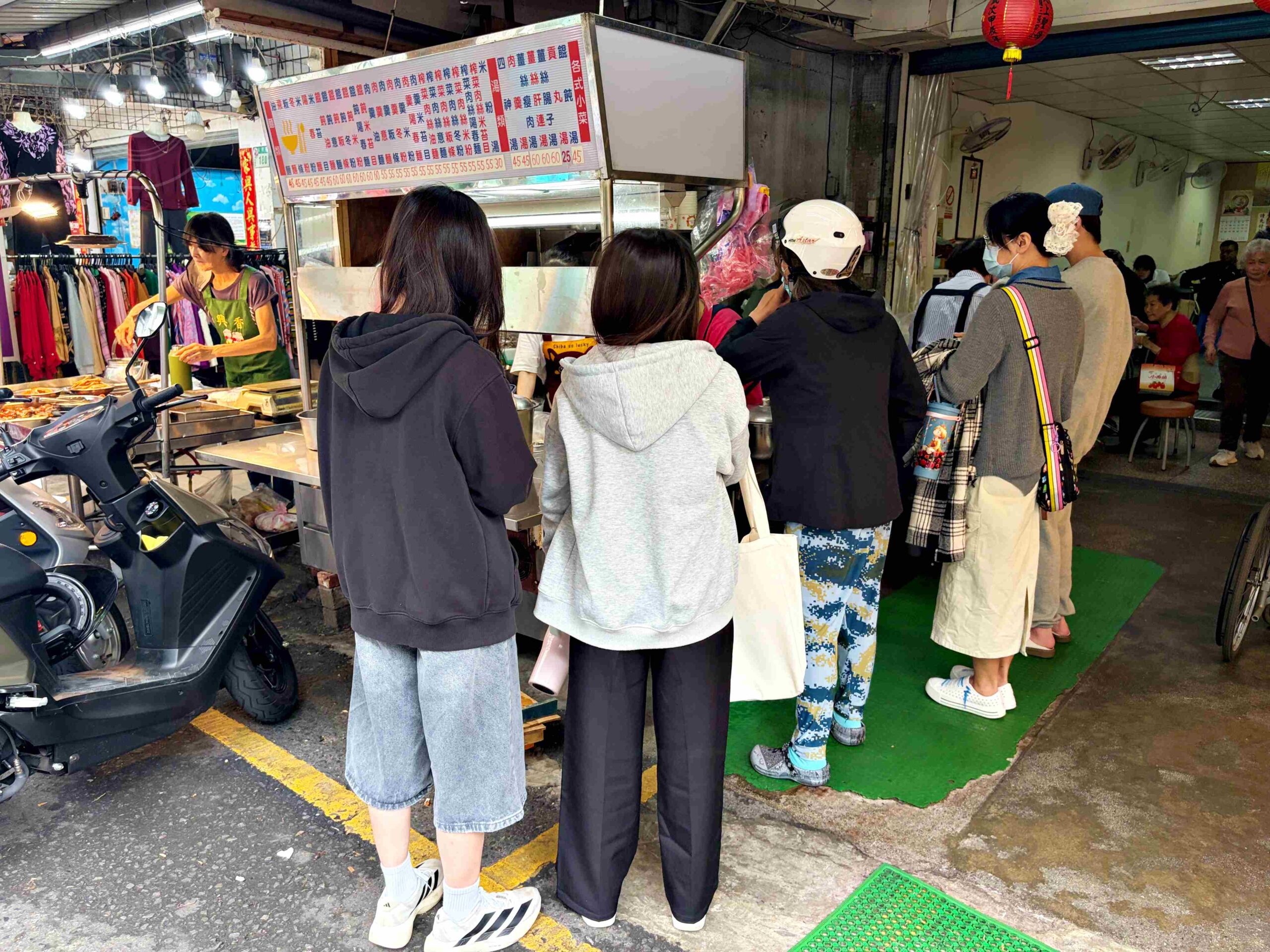 【台中美食】燈海夜景咖啡，中部最新超美又隱密的夜景推薦！ @趙先生吃飯