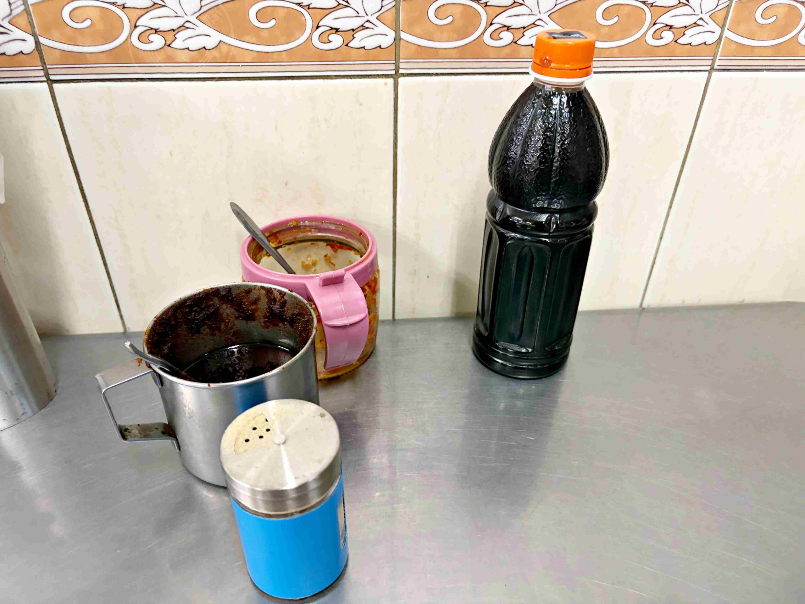 【中和美食】大胖肉焿光華總店，高人氣老店，肉羹湯可續湯、炒麵夠香都推薦(菜單) @趙先生吃飯