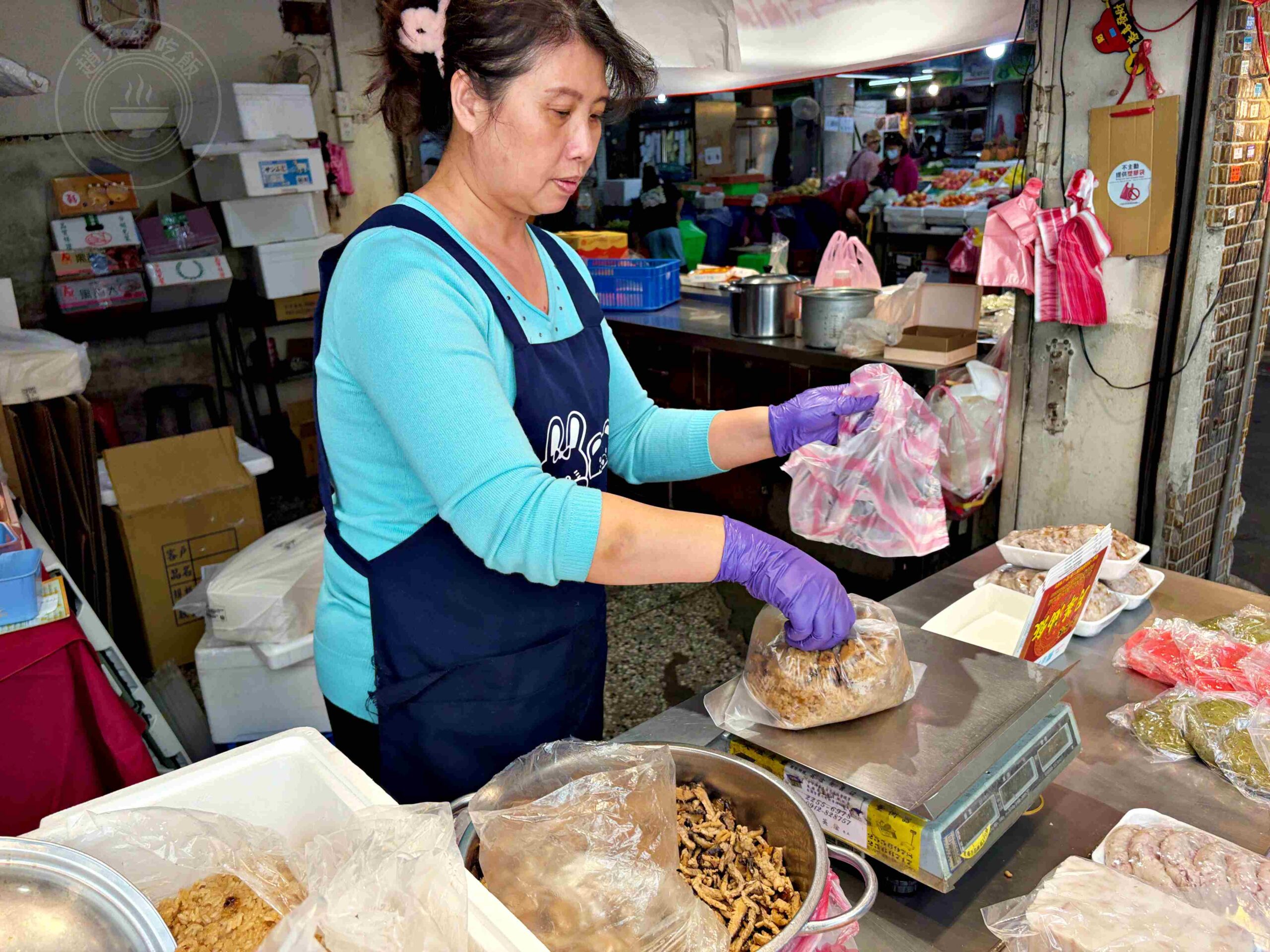 【新莊美食】月華油飯，四十年老攤，色香味俱全，油飯節第二名推薦(菜單) @趙先生吃飯