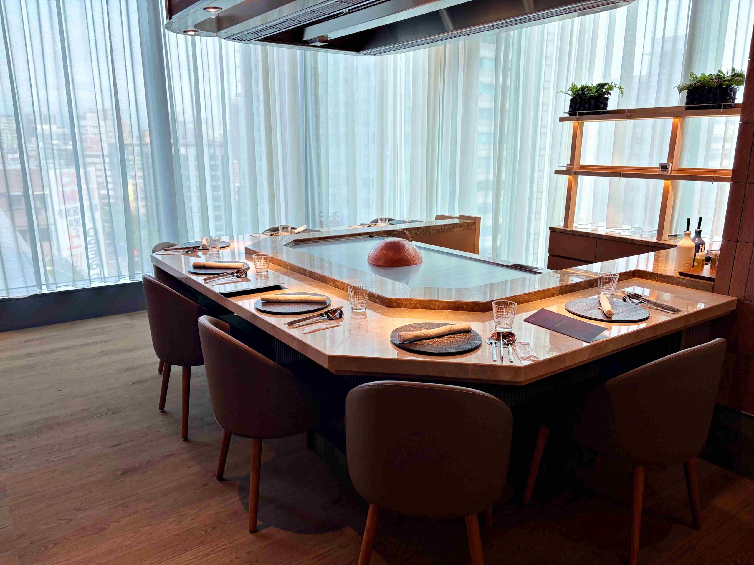 【台北車站美食】樂葵法式鐵板燒-承德店，龍蝦和牛10道菜CP值最高推薦(菜單) @趙先生吃飯