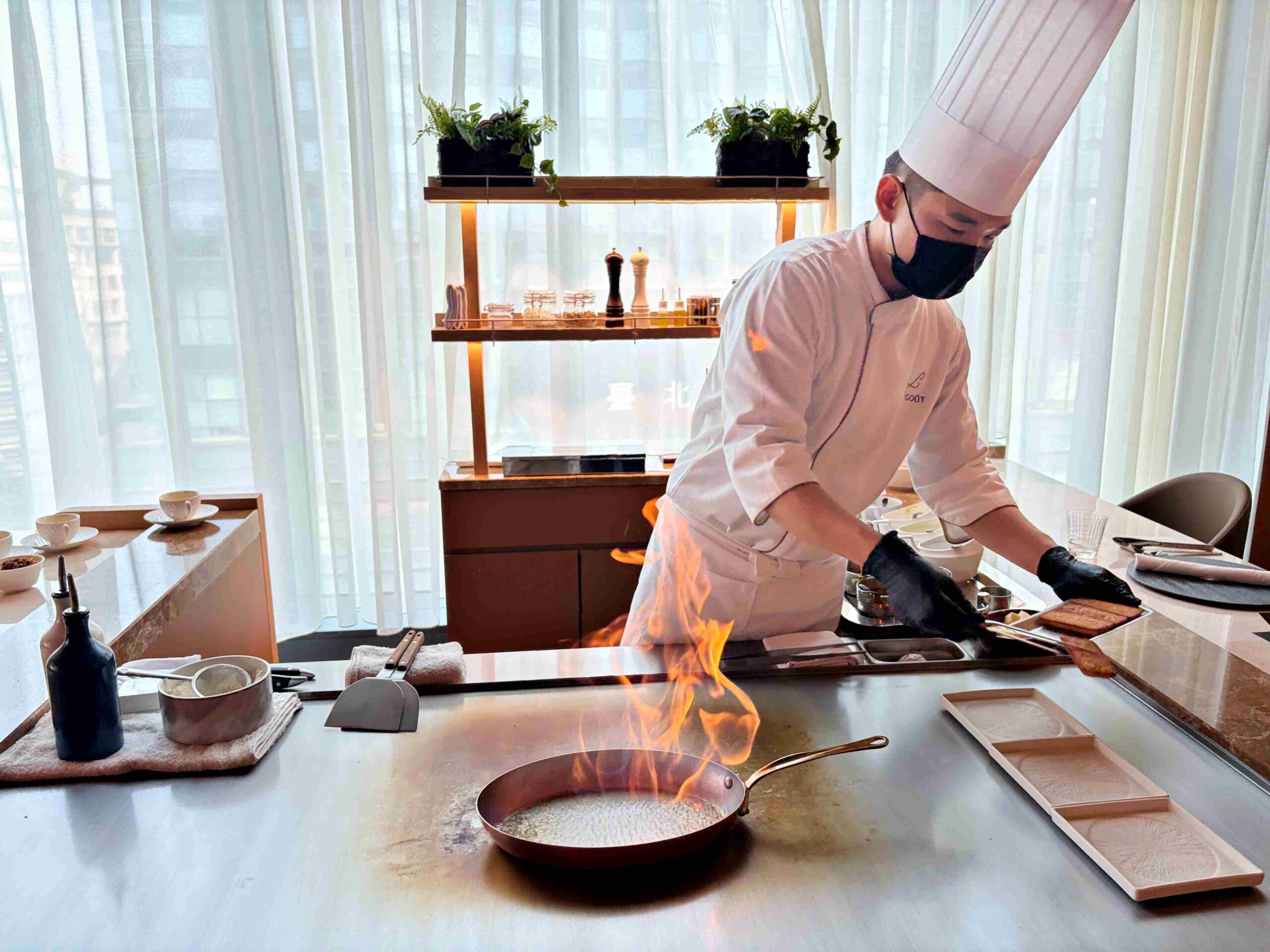 【台北車站美食】樂葵法式鐵板燒-承德店，龍蝦和牛10道菜CP值最高推薦(菜單) @趙先生吃飯