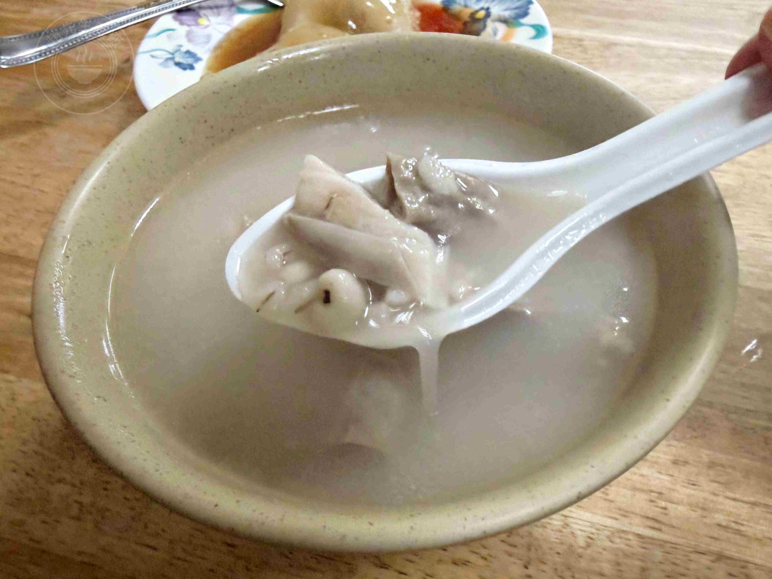 【三重美食】津味肉圓，兩大顆40元瘦肉內餡高CP值佛心小吃，綜合四神湯也強推薦(菜單) @趙先生吃飯