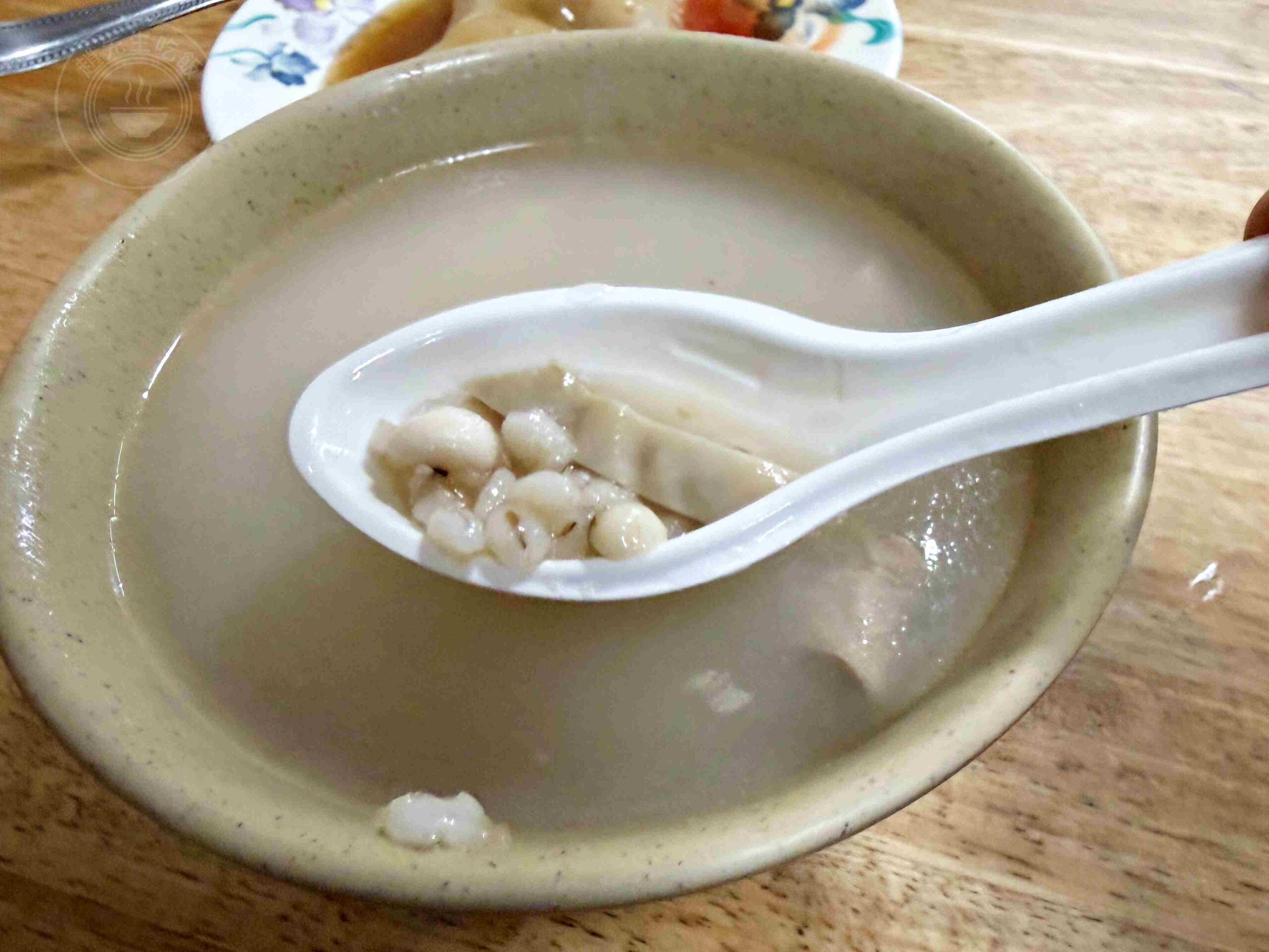 【三重美食】津味肉圓，兩大顆40元瘦肉內餡高CP值佛心小吃，綜合四神湯也強推薦(菜單) @趙先生吃飯