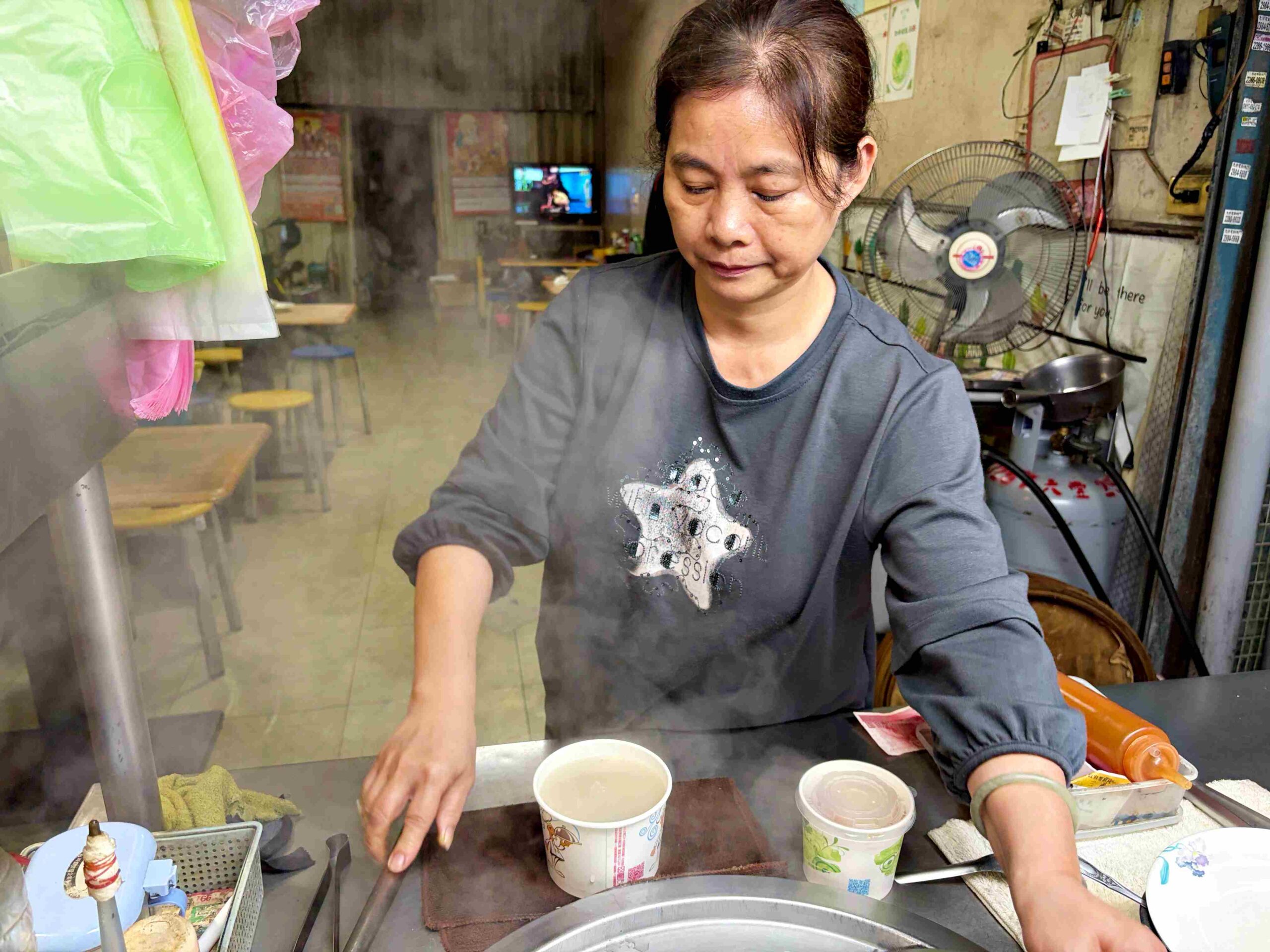 【三重美食】津味肉圓，兩大顆40元瘦肉內餡高CP值佛心小吃，綜合四神湯也強推薦(菜單) @趙先生吃飯