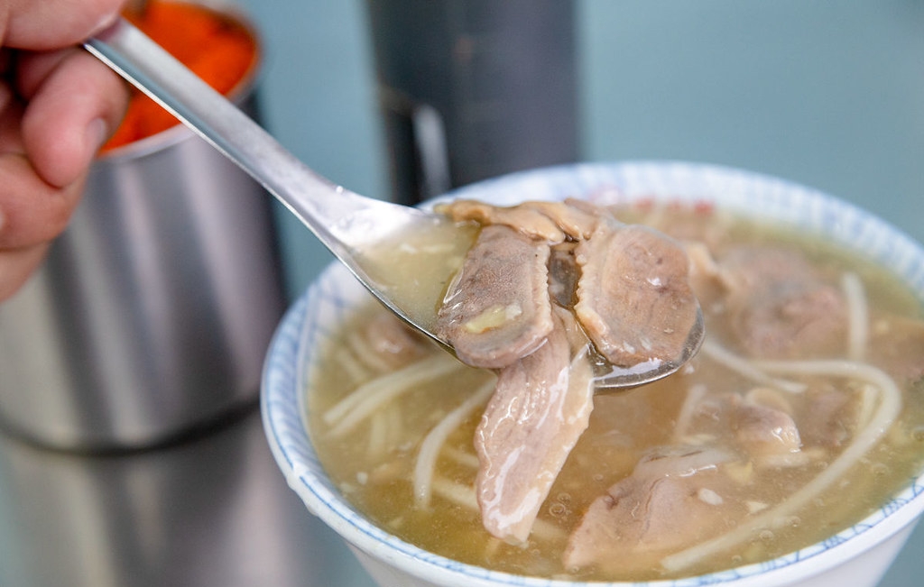 【三重美食】北港江記龍門生炒鴨肉焿，永遠都客滿的排隊老店，鴨肉羹好吃推薦(菜單) @趙先生吃飯