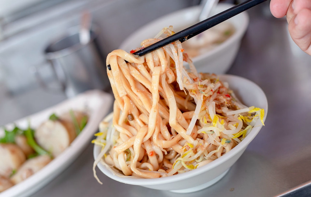 【雙連美食】雙連文記花枝羹，40年老字號清甜蘿蔔白羹配超大塊花枝推薦(菜單) @趙先生吃飯