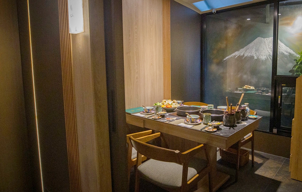 【大安美食】祇園．禪院壽喜燒專門店，京都職人監製正統關西風味預約制包廂推薦，郭董郭台銘私房餐廳(菜單) @趙先生吃飯