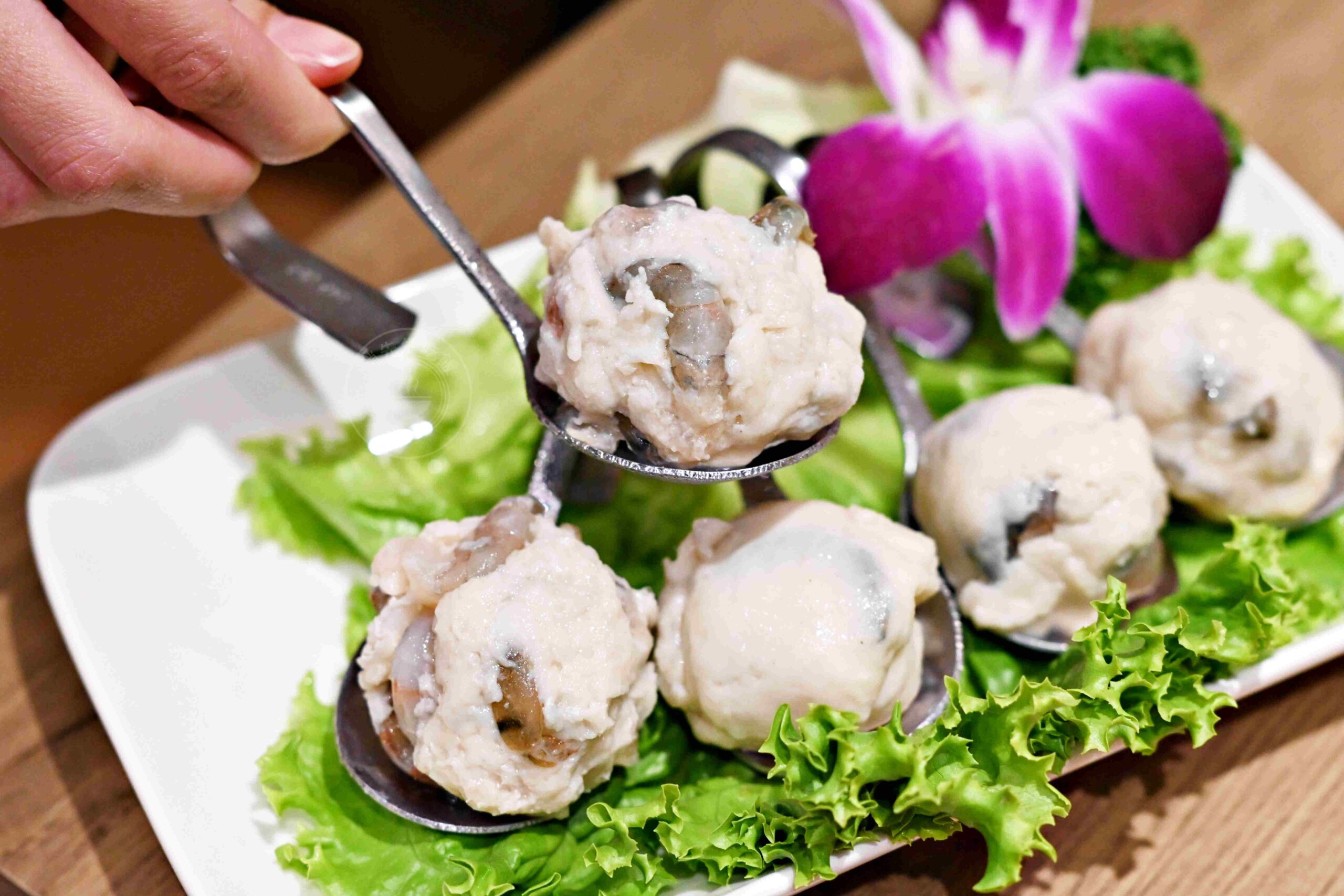 【信義區美食】君曜雞湯，全台第一名的超濃郁雞湯，老母雞細火慢熬一天一夜推薦(菜單) @趙先生吃飯