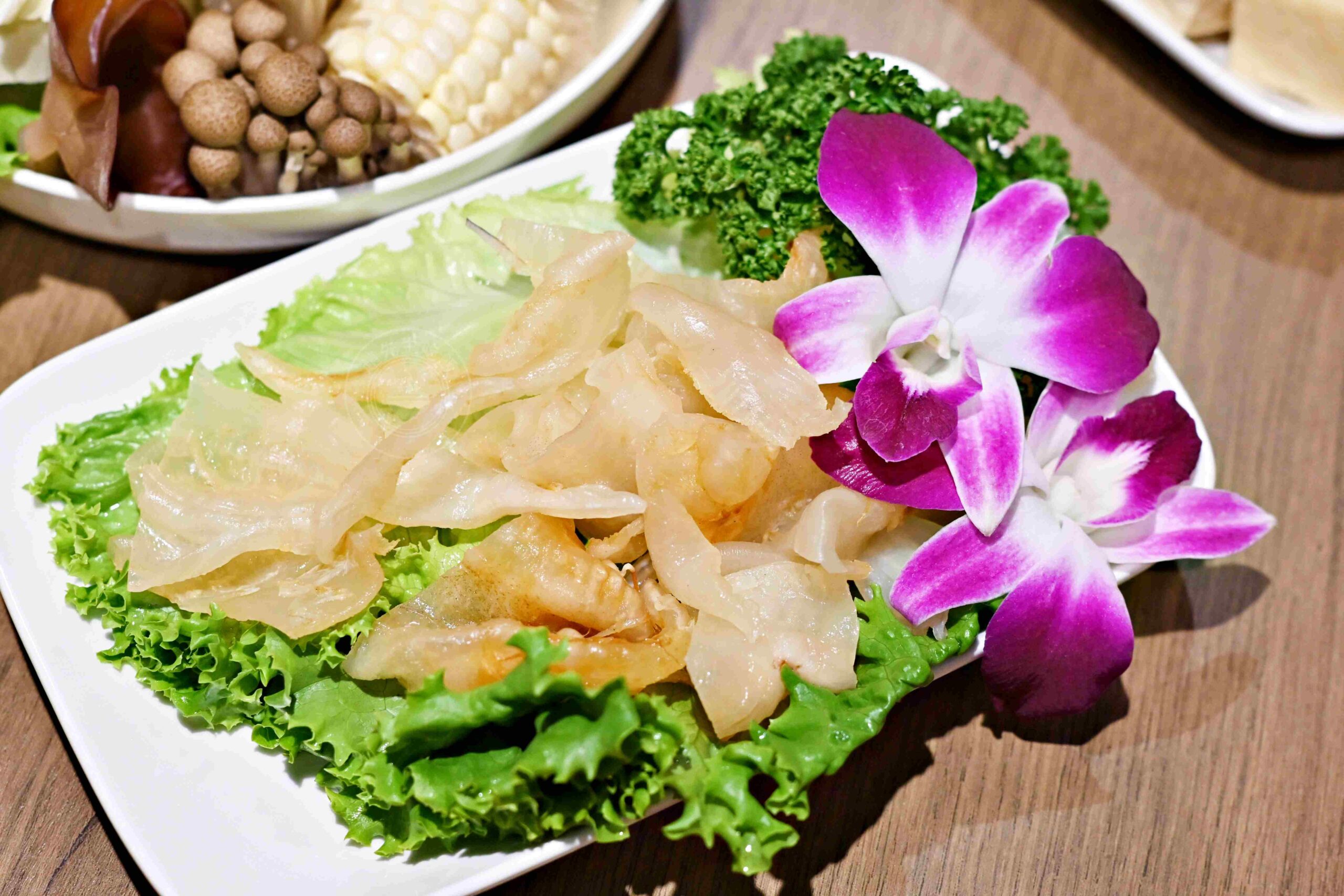 【信義區美食】君曜雞湯，全台第一名的超濃郁雞湯，老母雞細火慢熬一天一夜推薦(菜單) @趙先生吃飯