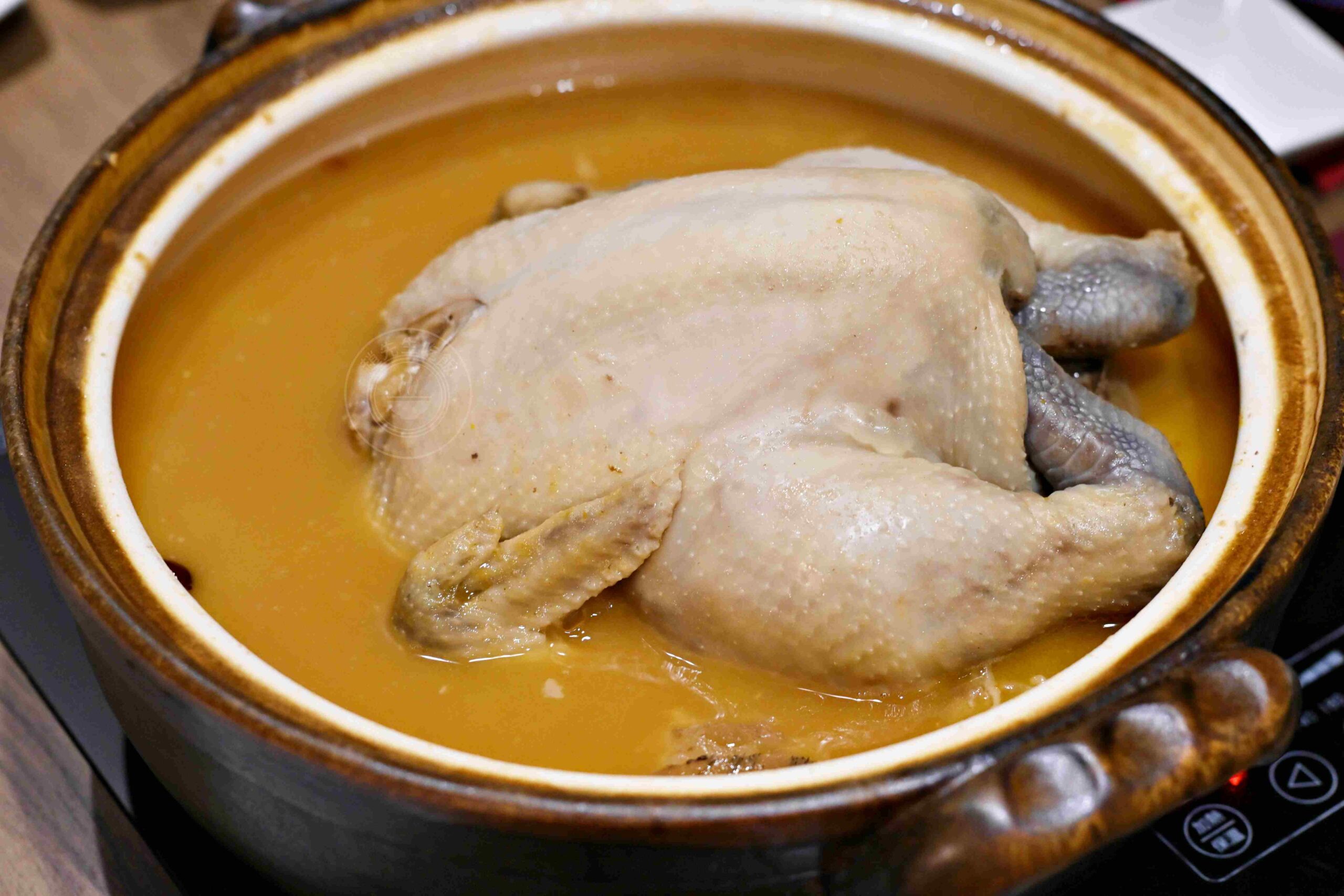 【信義區美食】君曜雞湯，全台第一名的超濃郁雞湯，老母雞細火慢熬一天一夜推薦(菜單) @趙先生吃飯