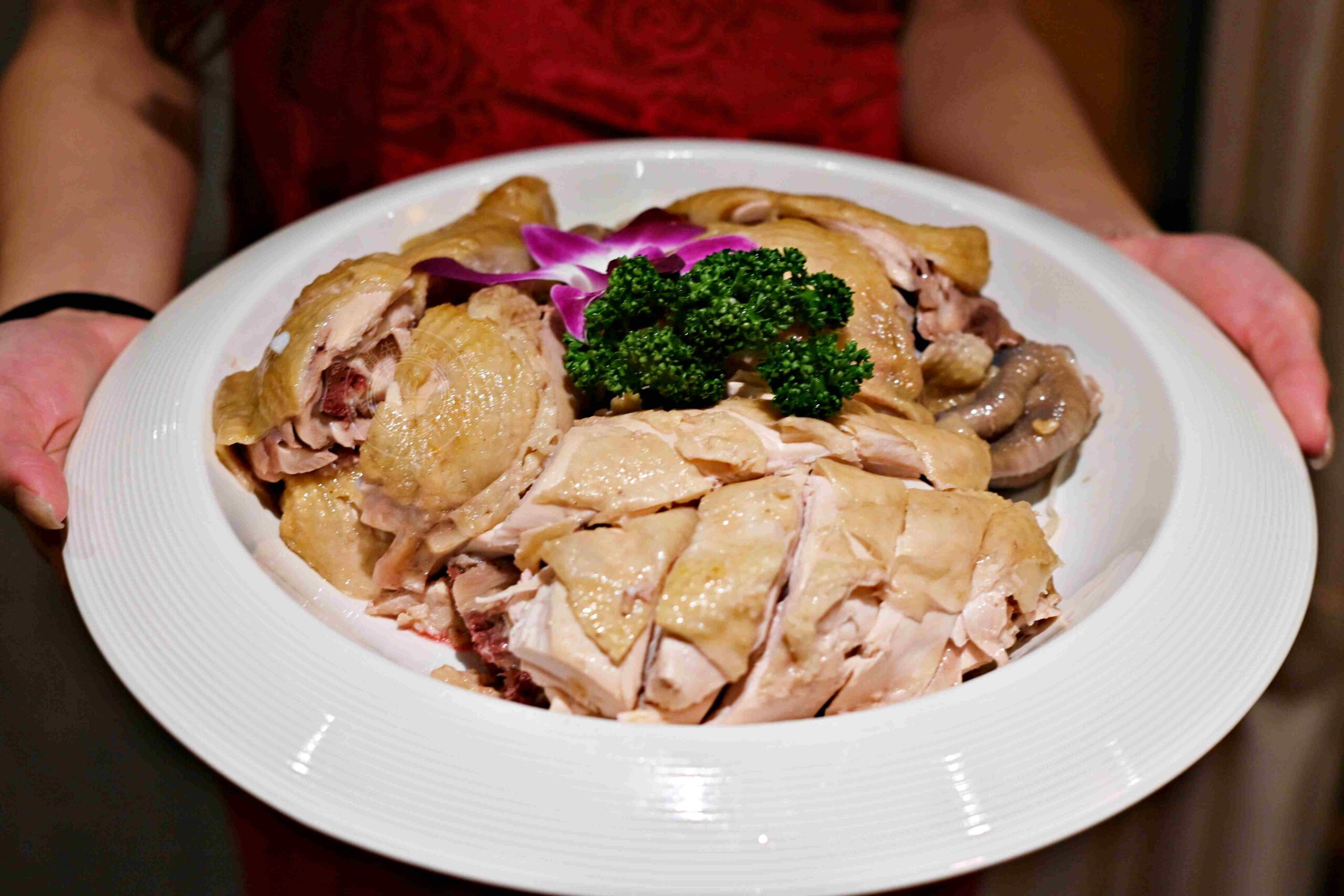 【信義區美食】君曜雞湯，全台第一名的超濃郁雞湯，老母雞細火慢熬一天一夜推薦(菜單) @趙先生吃飯