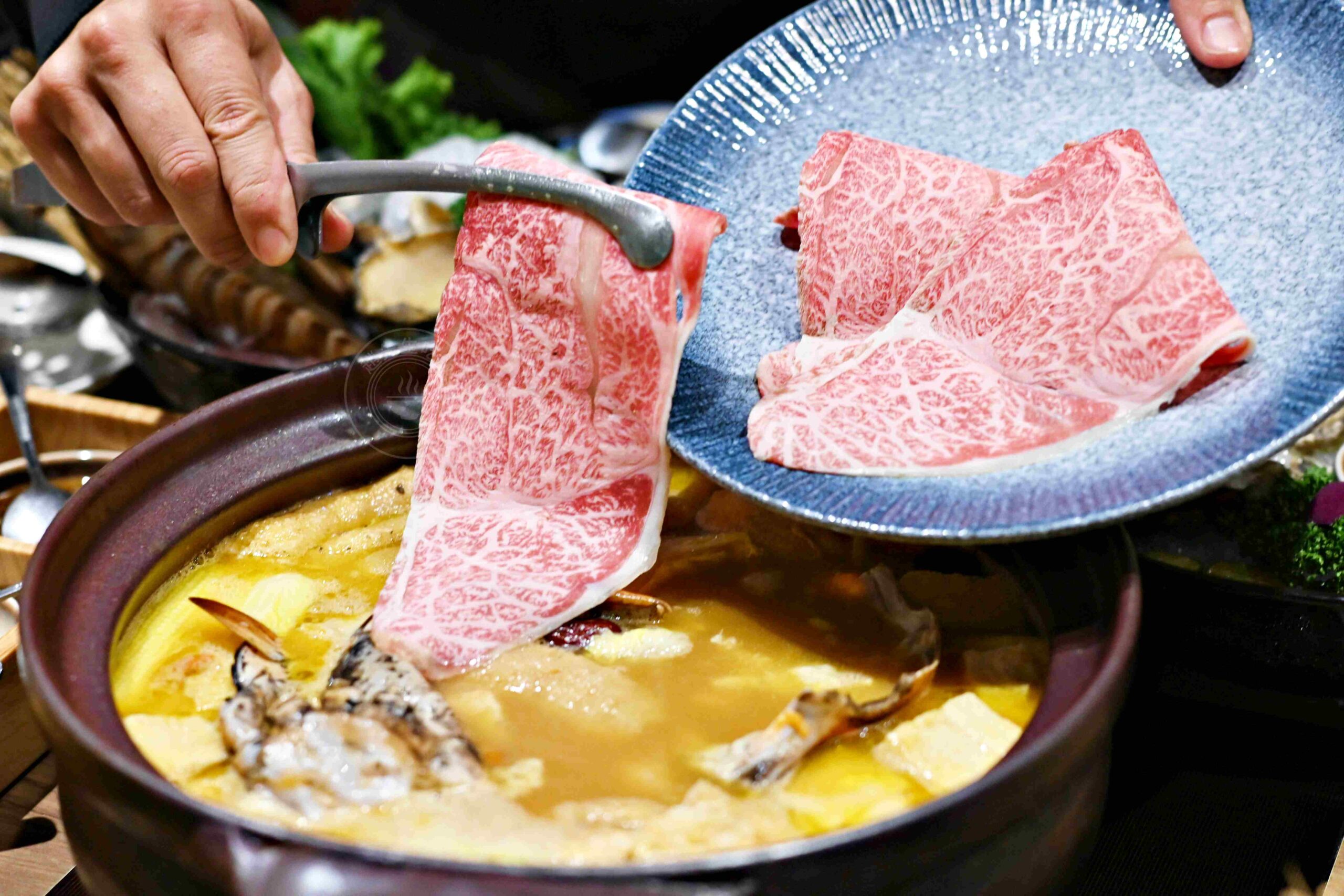 【信義區美食】君曜雞湯，全台第一名的超濃郁雞湯，老母雞細火慢熬一天一夜推薦(菜單) @趙先生吃飯