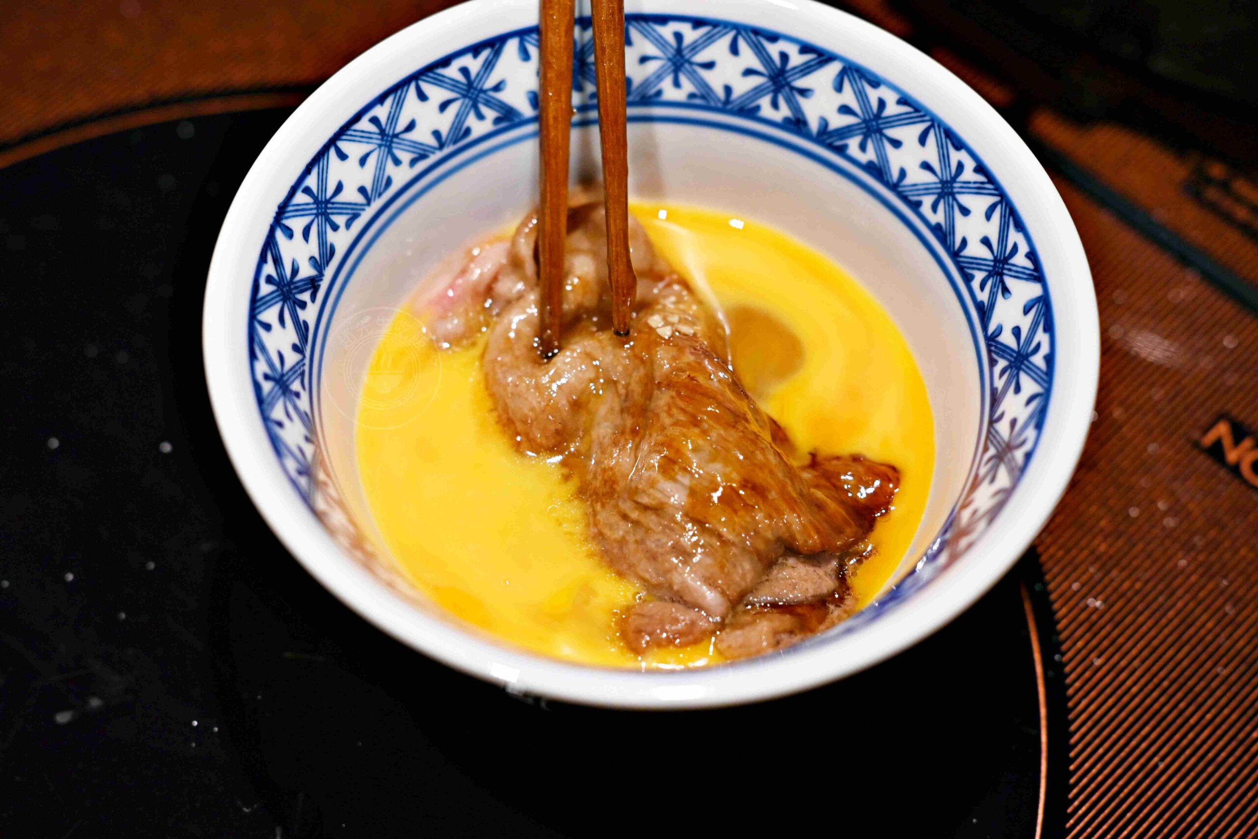 【大安美食】祇園．禪院壽喜燒專門店，京都職人監製正統關西風味預約制包廂推薦，郭董郭台銘私房餐廳(菜單) @趙先生吃飯