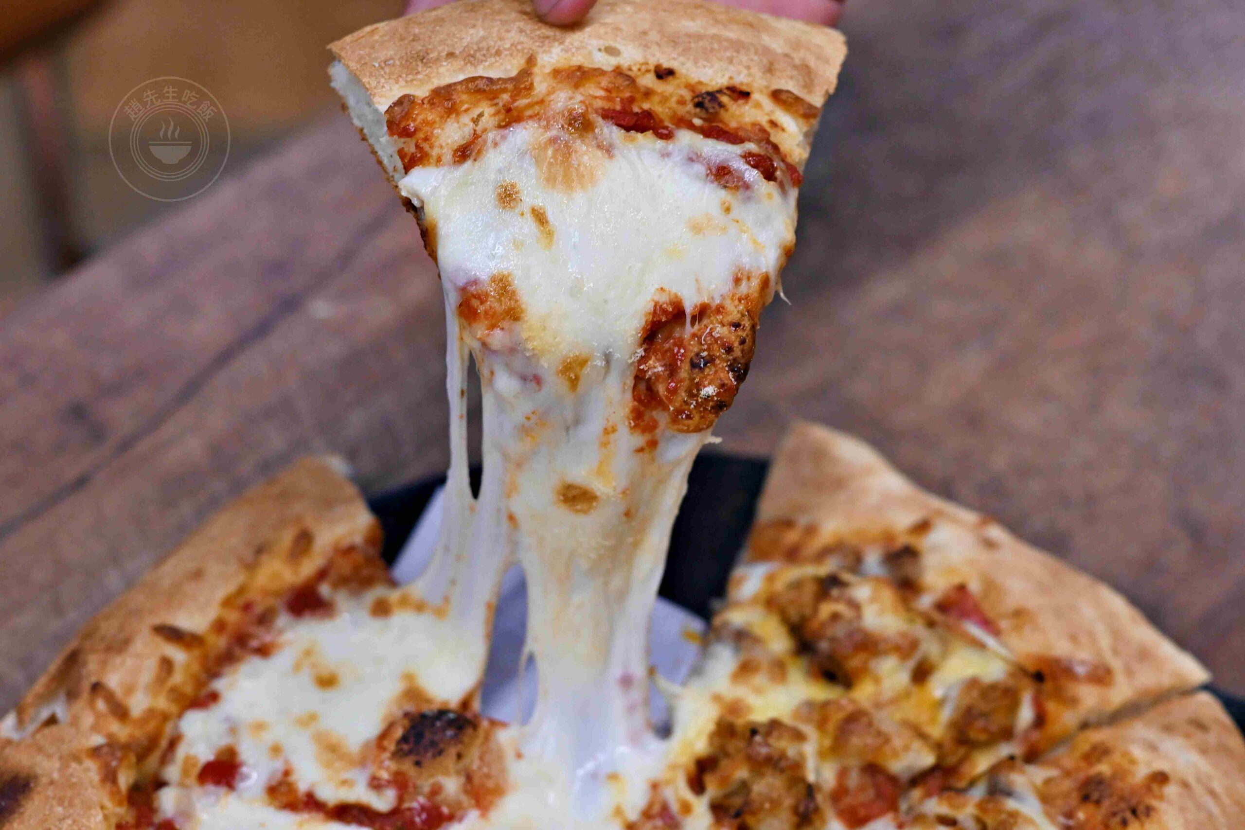 【信義區美食】三隻猴子美食廚房，紐西蘭老闆娘日賣百個的，手工現烤披薩推薦(菜單) @趙先生吃飯