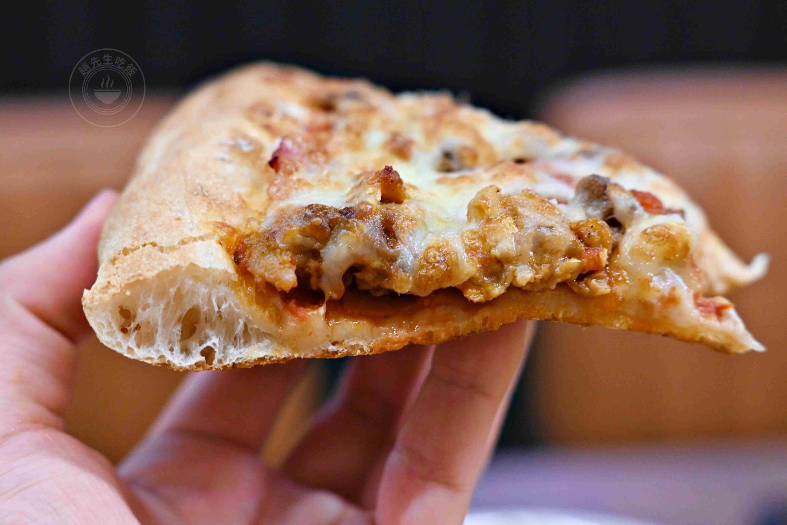 【信義區美食】三隻猴子美食廚房，紐西蘭老闆娘日賣百個的，手工現烤披薩推薦(菜單) @趙先生吃飯