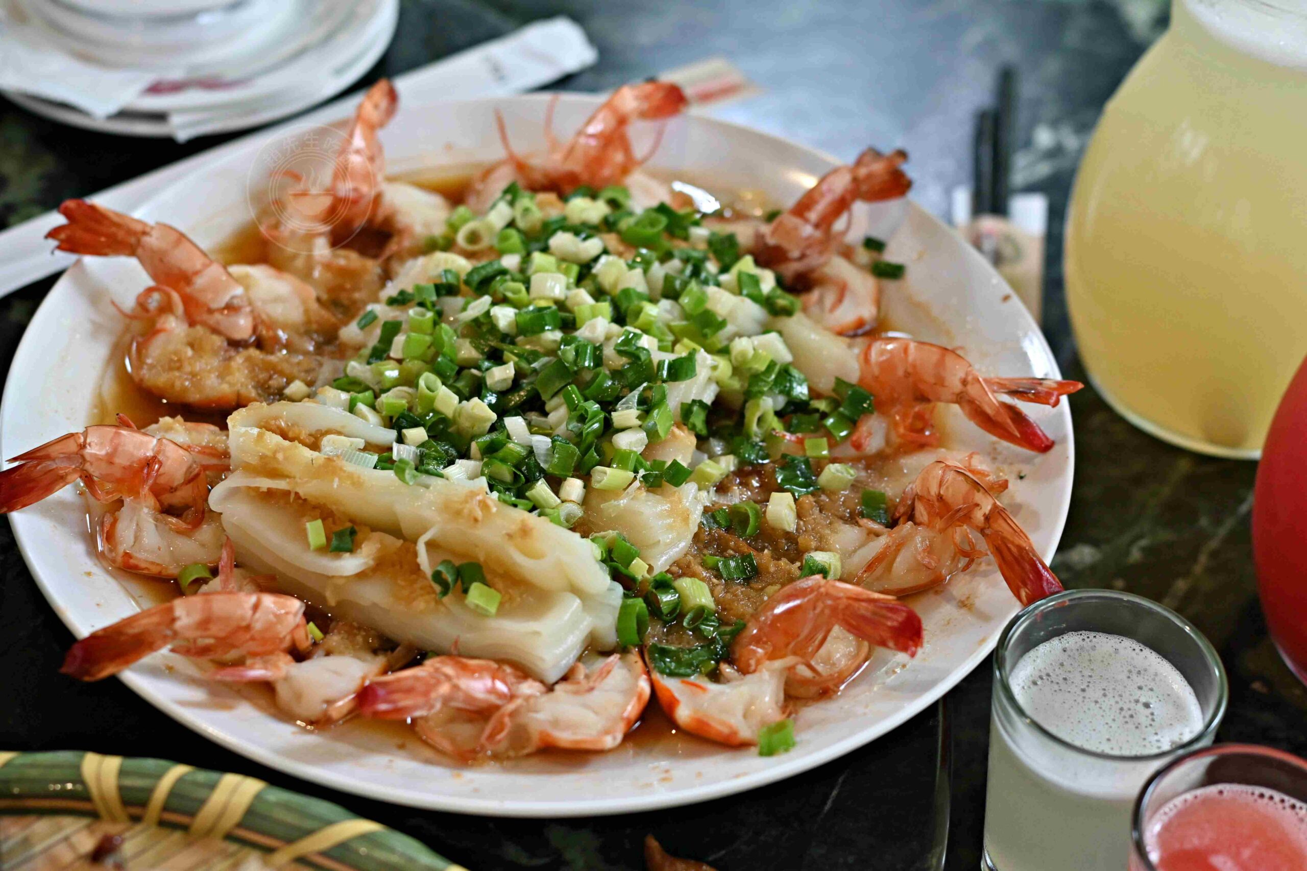 【高雄大社美食】綠野山莊花園餐廳，古董火車軌道送餐超吸睛，三十年老字號土雞城推薦(菜單) @趙先生吃飯