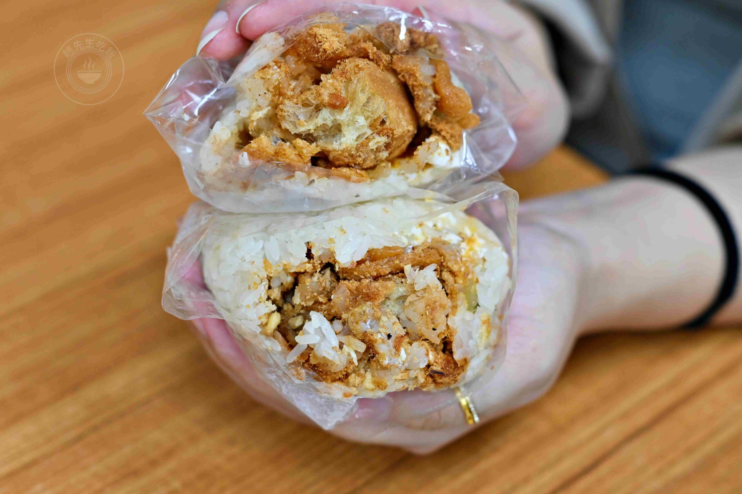 【高雄美食】六姐傳統飯糰特製蛋餅專賣店，30年飽足感蛋餅、飯糰，奧運銀牌戴資穎也超愛！(菜單) @趙先生吃飯