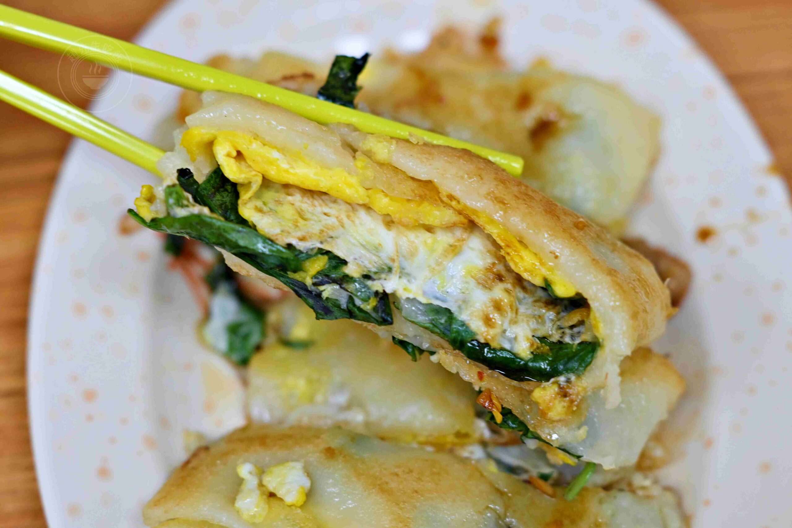 【高雄美食】六姐傳統飯糰特製蛋餅專賣店，30年飽足感蛋餅、飯糰，奧運銀牌戴資穎也超愛！(菜單) @趙先生吃飯