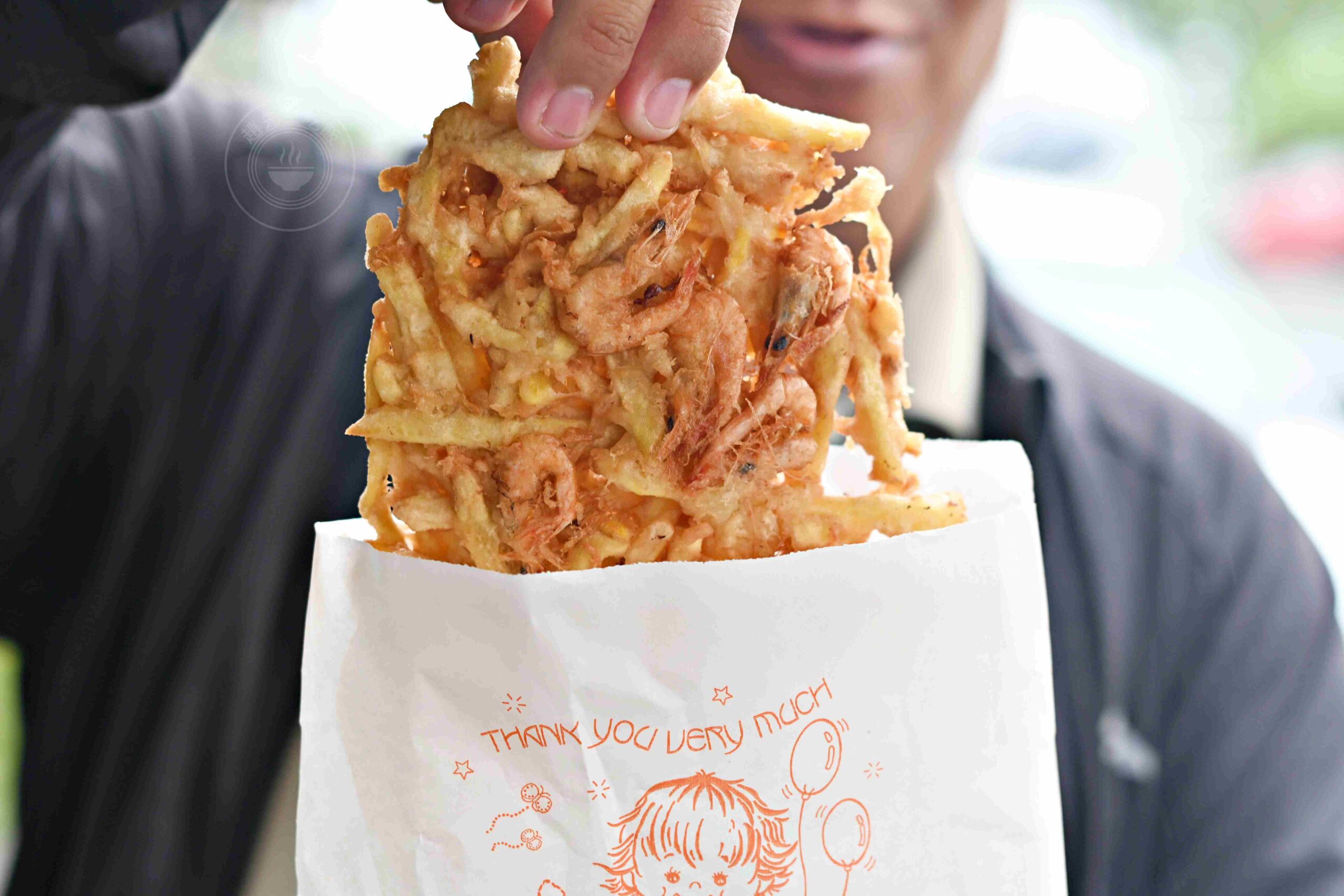 【宜蘭美食】春捲伯，晚來買不到的銅板小吃春捲爆韭菜、炸蝦餅爆好吃推薦(菜單) @趙先生吃飯