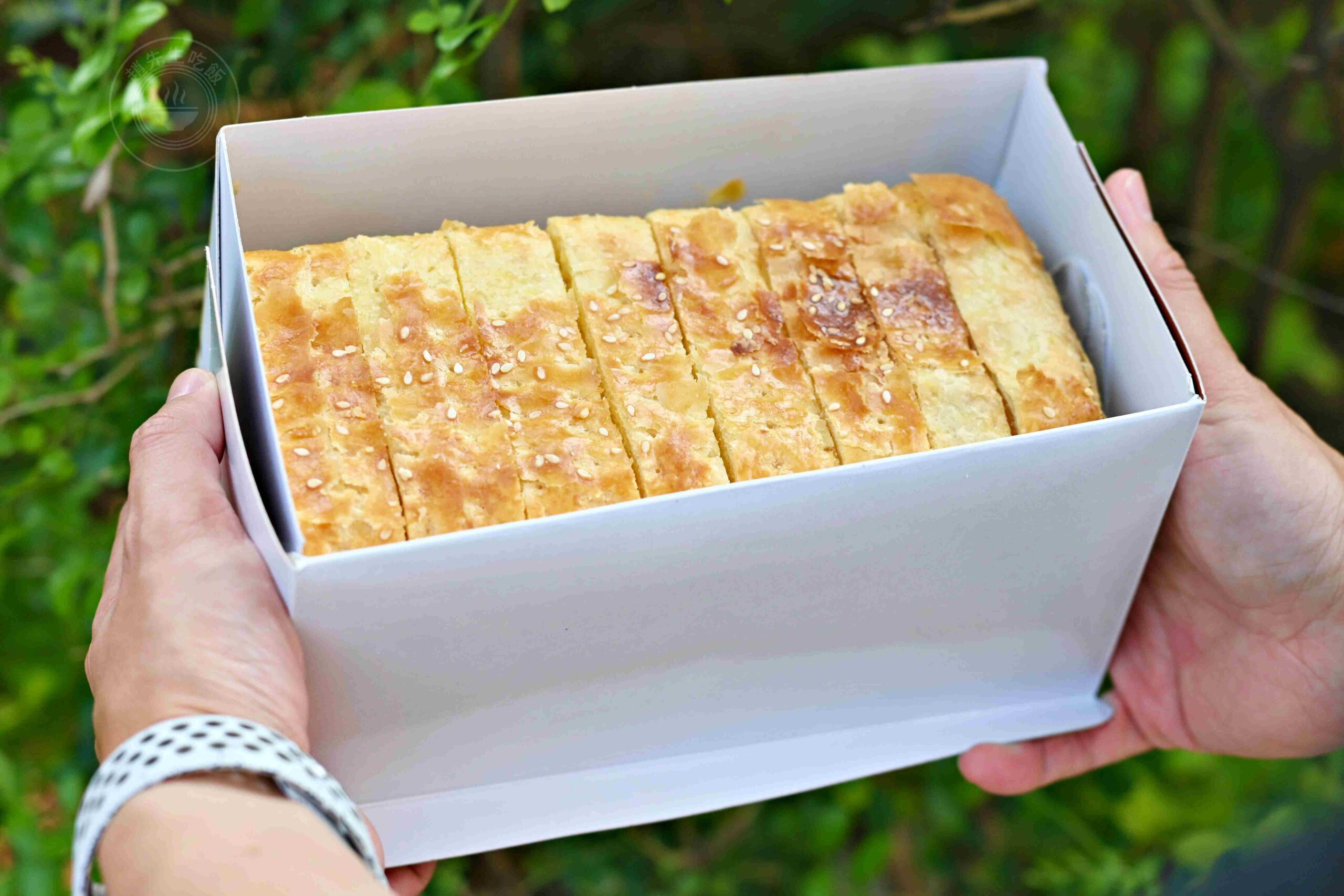 【板橋美食】小潘蛋糕坊，藏在巷弄的超強傳統蛋糕，排隊名產鳳凰酥與起酥蛋糕推薦(菜單) @趙先生吃飯