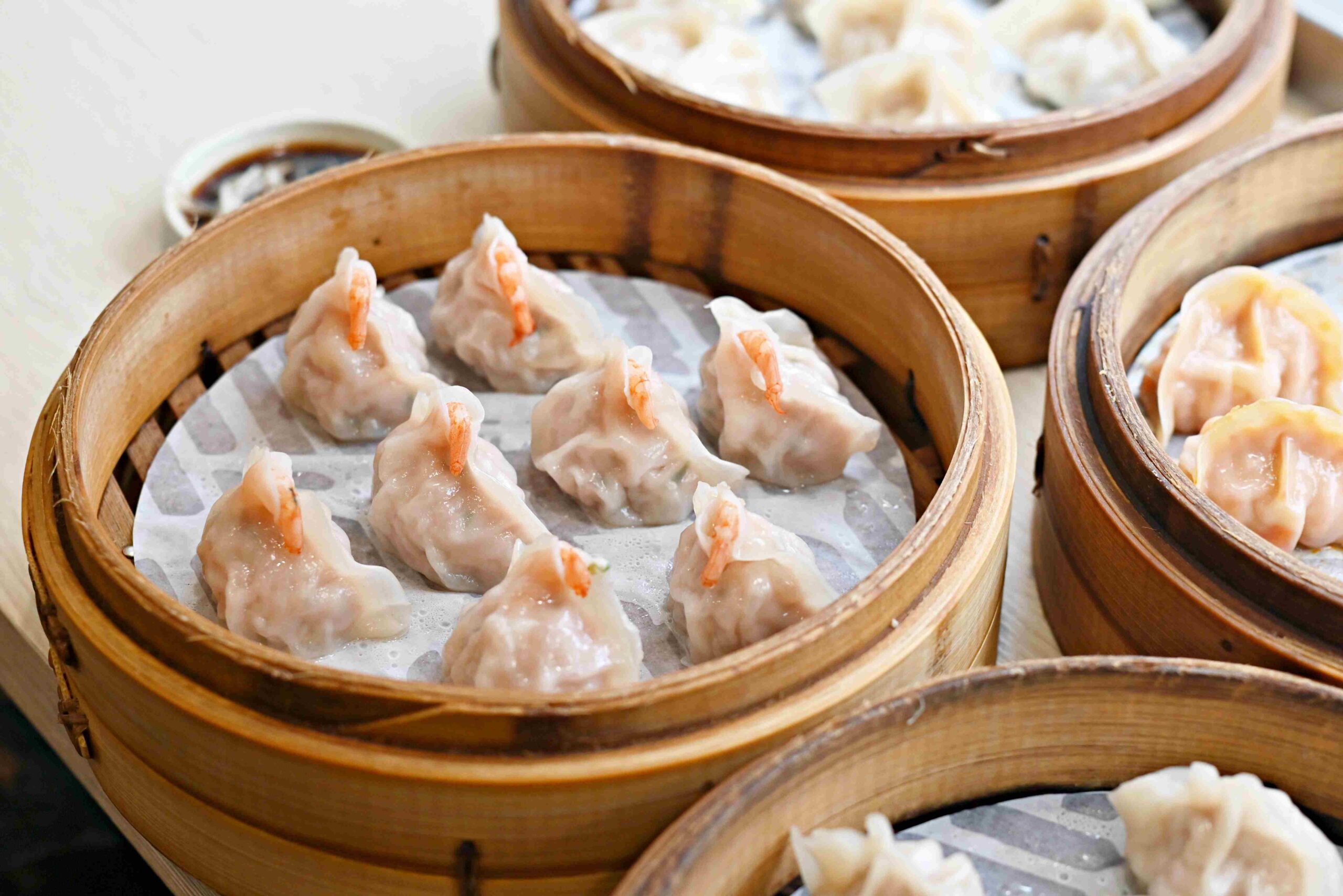 【松山美食】亓家蒸餃，我心目中台北前三名的噴汁蒸餃老店推薦(菜單) @趙先生吃飯