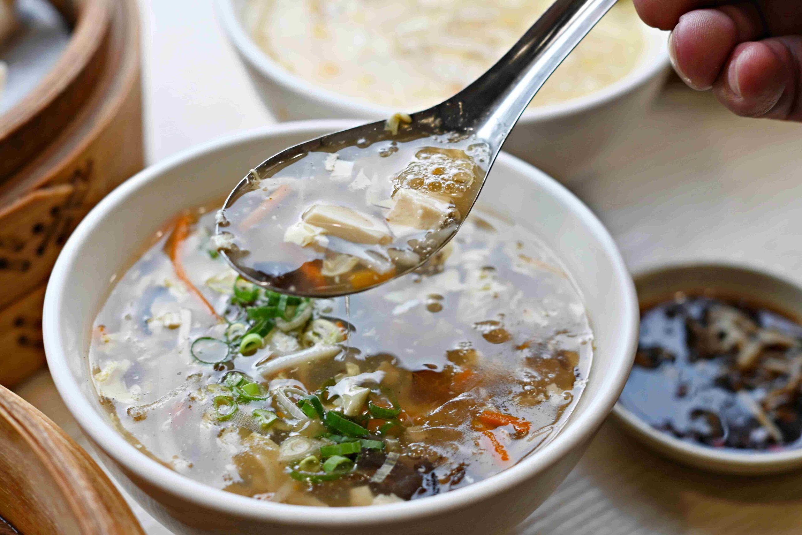 【松山美食】亓家蒸餃，我心目中台北前三名的噴汁蒸餃老店推薦(菜單) @趙先生吃飯