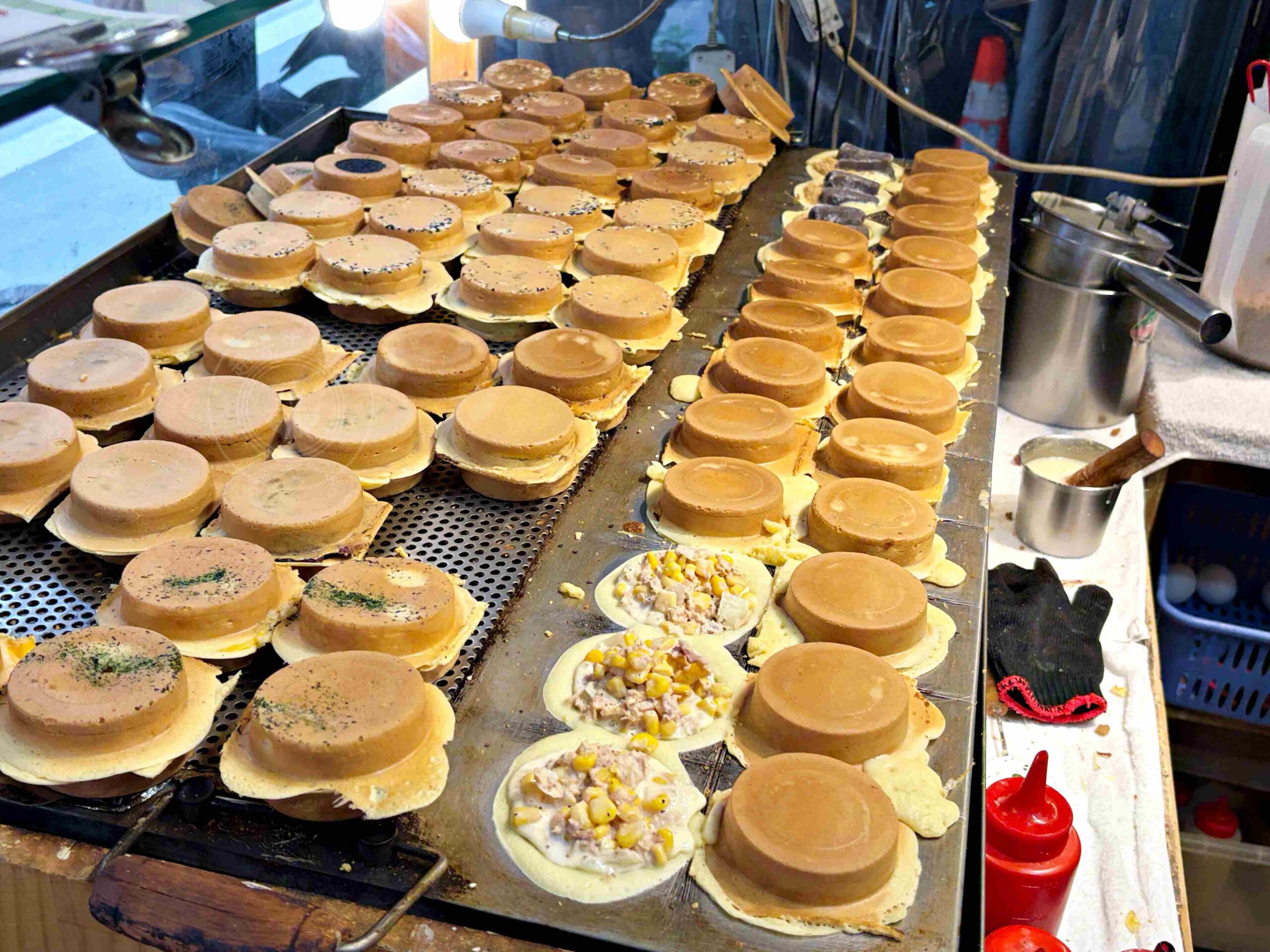 【板橋美食】點點小食光紅豆餅，搬家後依然爆紅，在地人默默排隊的巷弄爆漿車輪餅(菜單) @趙先生吃飯