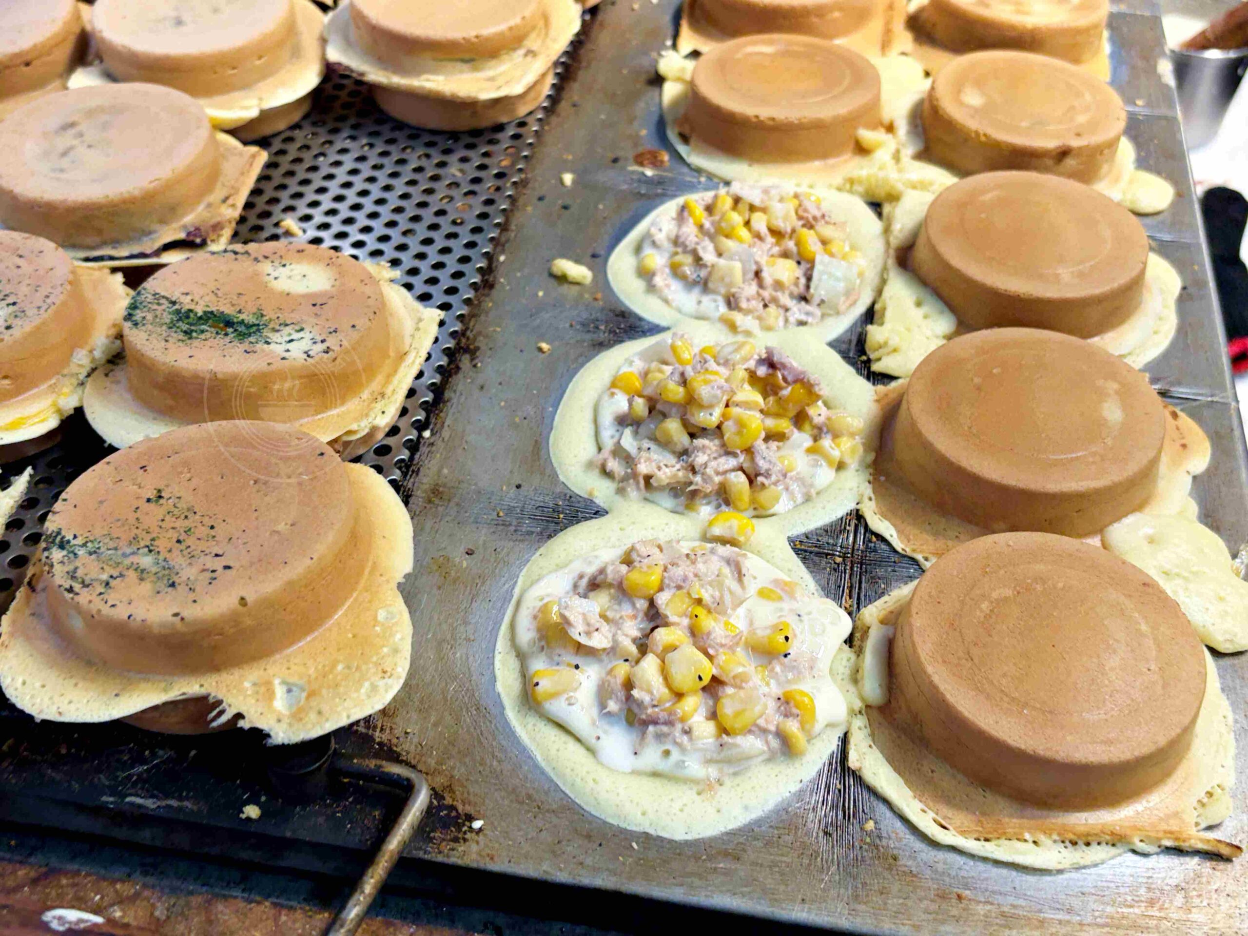 【板橋美食】點點小食光紅豆餅，搬家後依然爆紅，在地人默默排隊的巷弄爆漿車輪餅(菜單) @趙先生吃飯