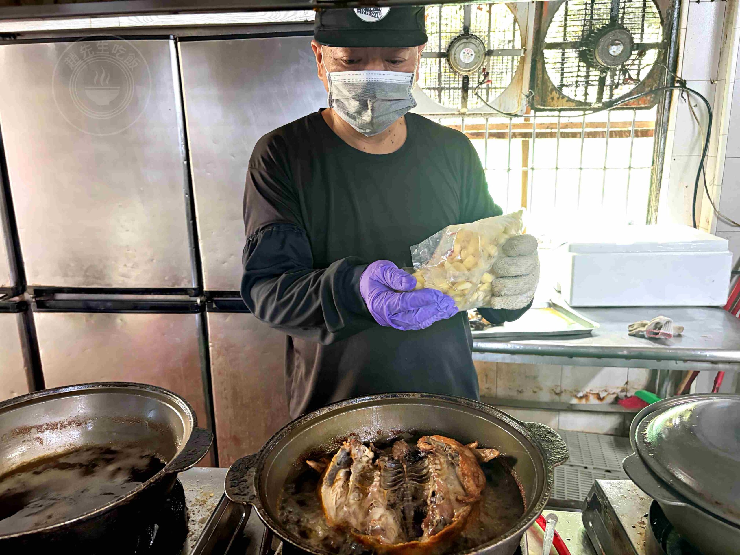 【高雄大社美食】綠野山莊花園餐廳，古董火車軌道送餐超吸睛，三十年老字號土雞城推薦(菜單) @趙先生吃飯