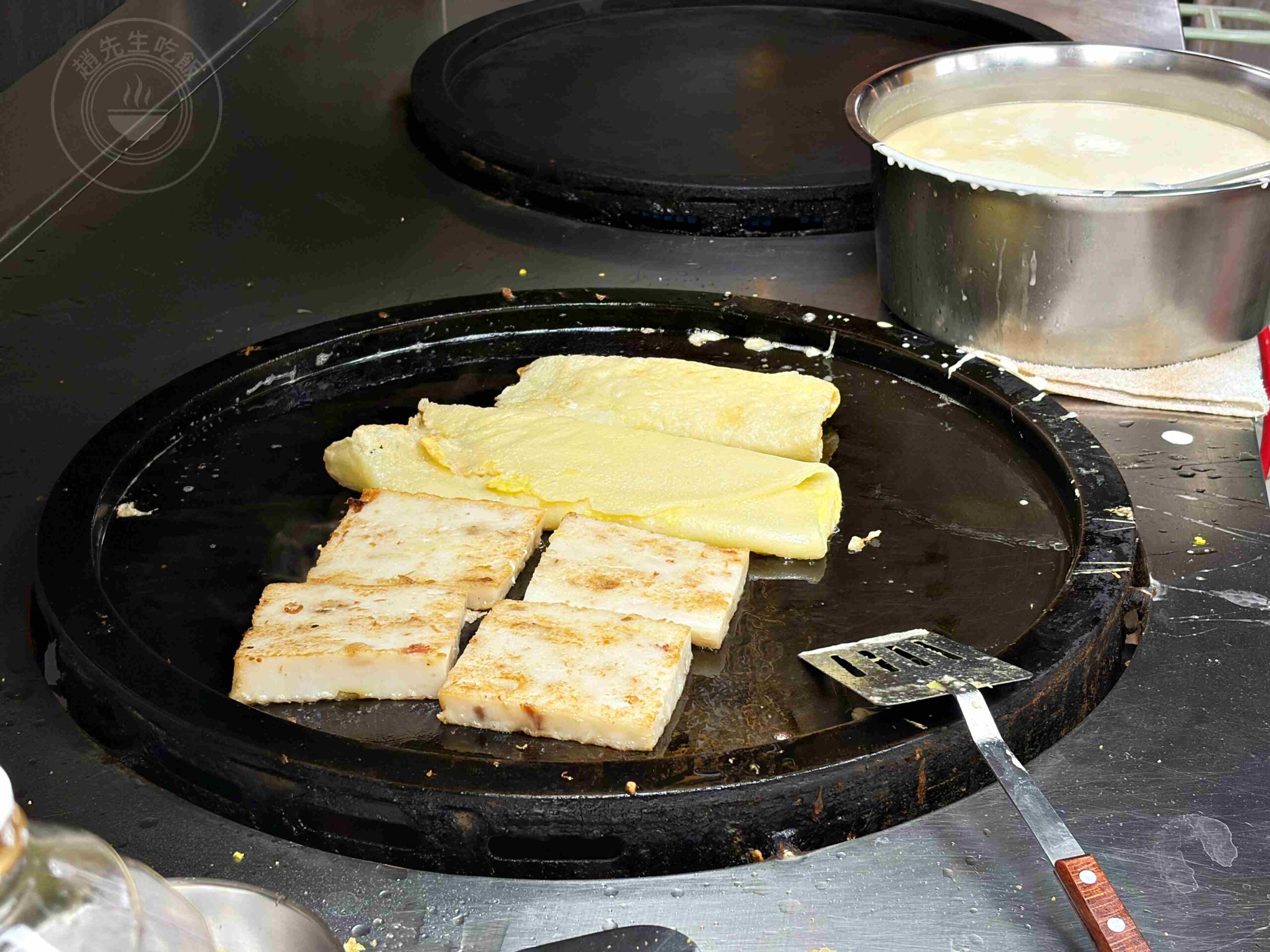 【高雄美食】六姐傳統飯糰特製蛋餅專賣店，30年飽足感蛋餅、飯糰，奧運銀牌戴資穎也超愛！(菜單) @趙先生吃飯