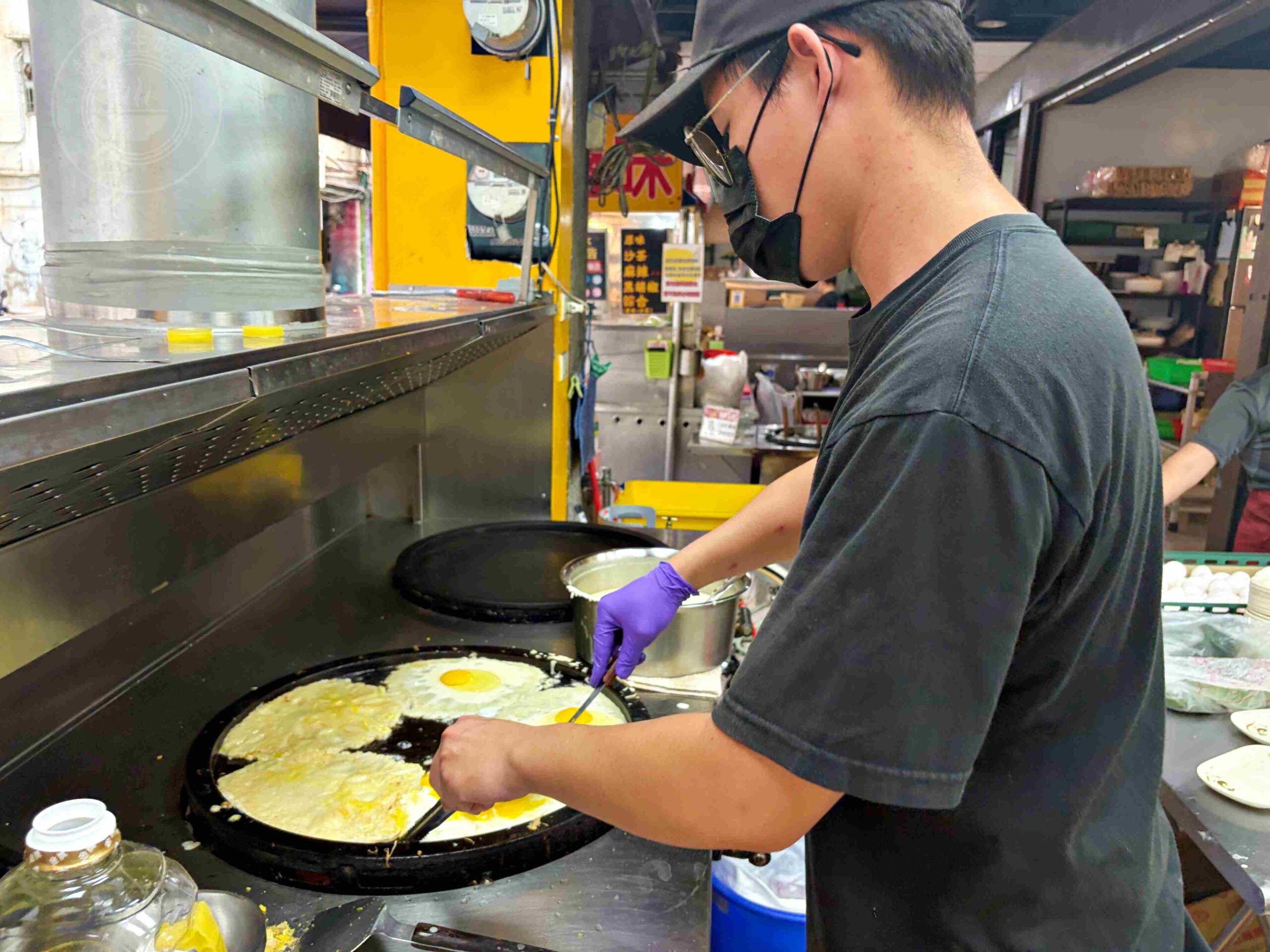 【高雄美食】六姐傳統飯糰特製蛋餅專賣店，30年飽足感蛋餅、飯糰，奧運銀牌戴資穎也超愛！(菜單) @趙先生吃飯