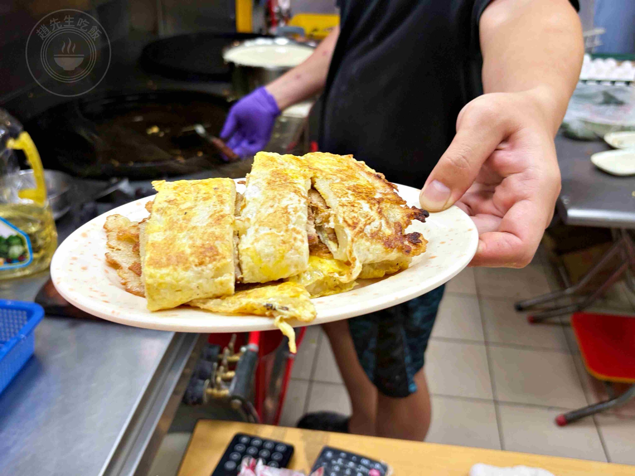 【高雄美食】六姐傳統飯糰特製蛋餅專賣店，30年飽足感蛋餅、飯糰，奧運銀牌戴資穎也超愛！(菜單) @趙先生吃飯