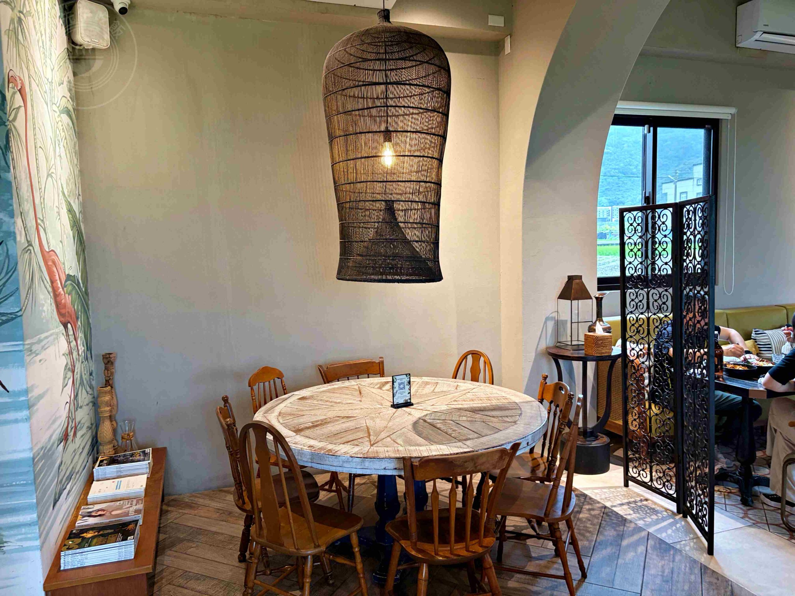 【礁溪美食】蒔花 DailyBlossom Cafe & More，超美純白建築不限時景觀下午茶推薦推薦(菜單) @趙先生吃飯